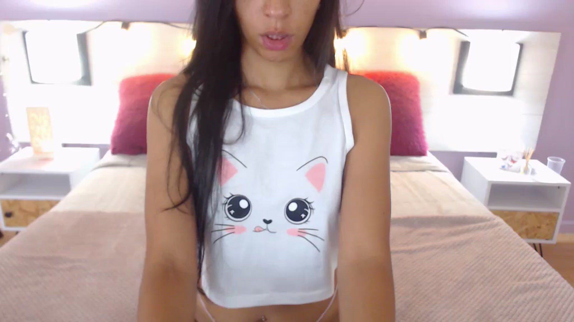 Gallery image thumbnail from Fyorela's myfreecams stream on, 08/16/2024, 12:18 image 17 of 20