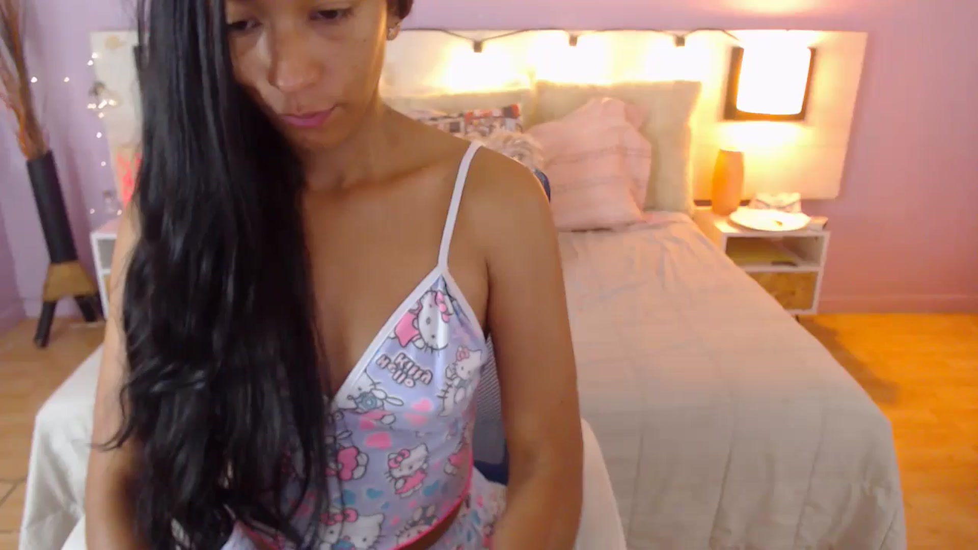 Gallery image thumbnail from Fyorela's myfreecams stream on, 01/23/2025, 12:03 image 13 of 20