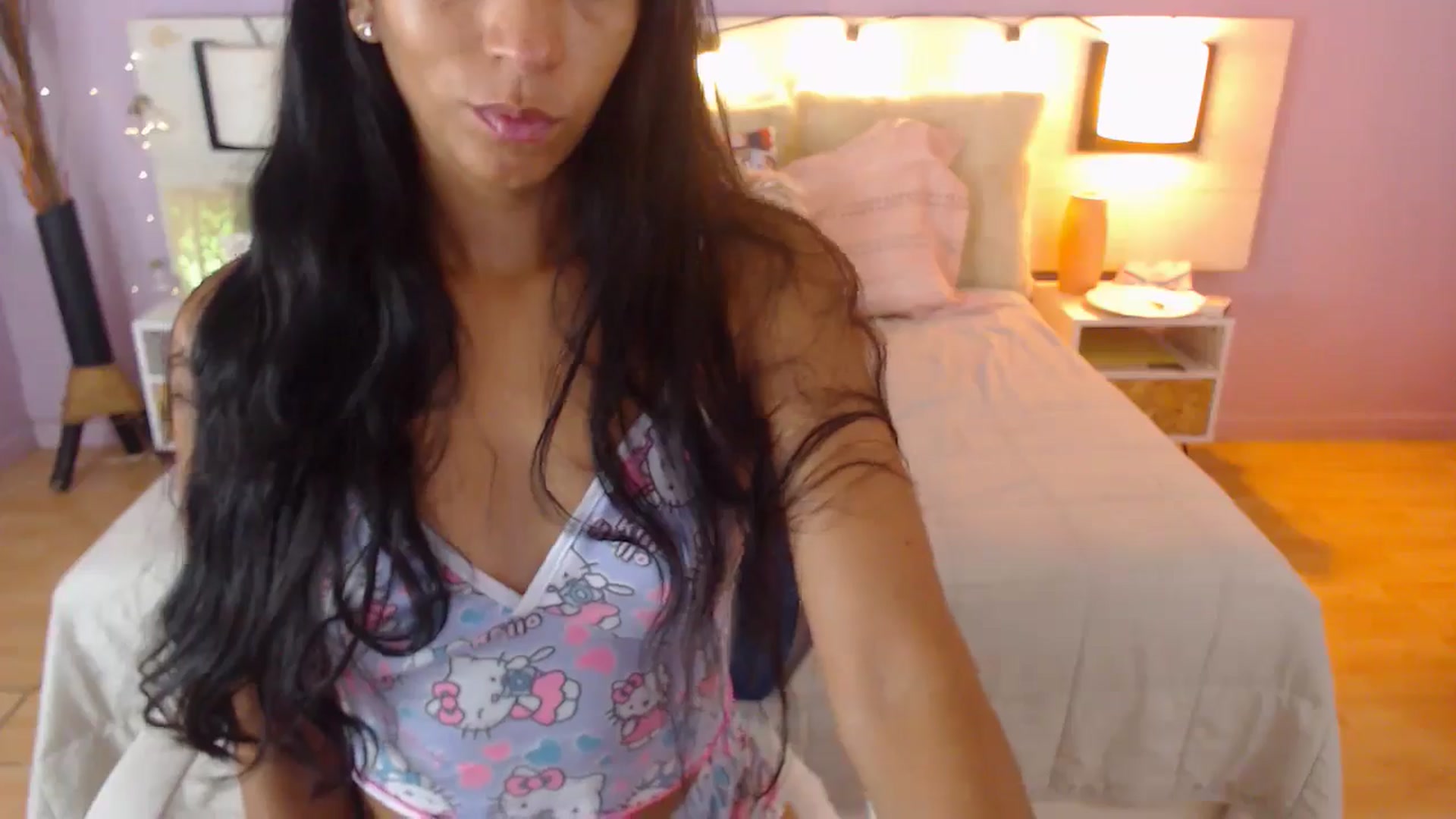 Gallery image thumbnail from Fyorela's myfreecams stream on, 01/23/2025, 12:03 image 10 of 20