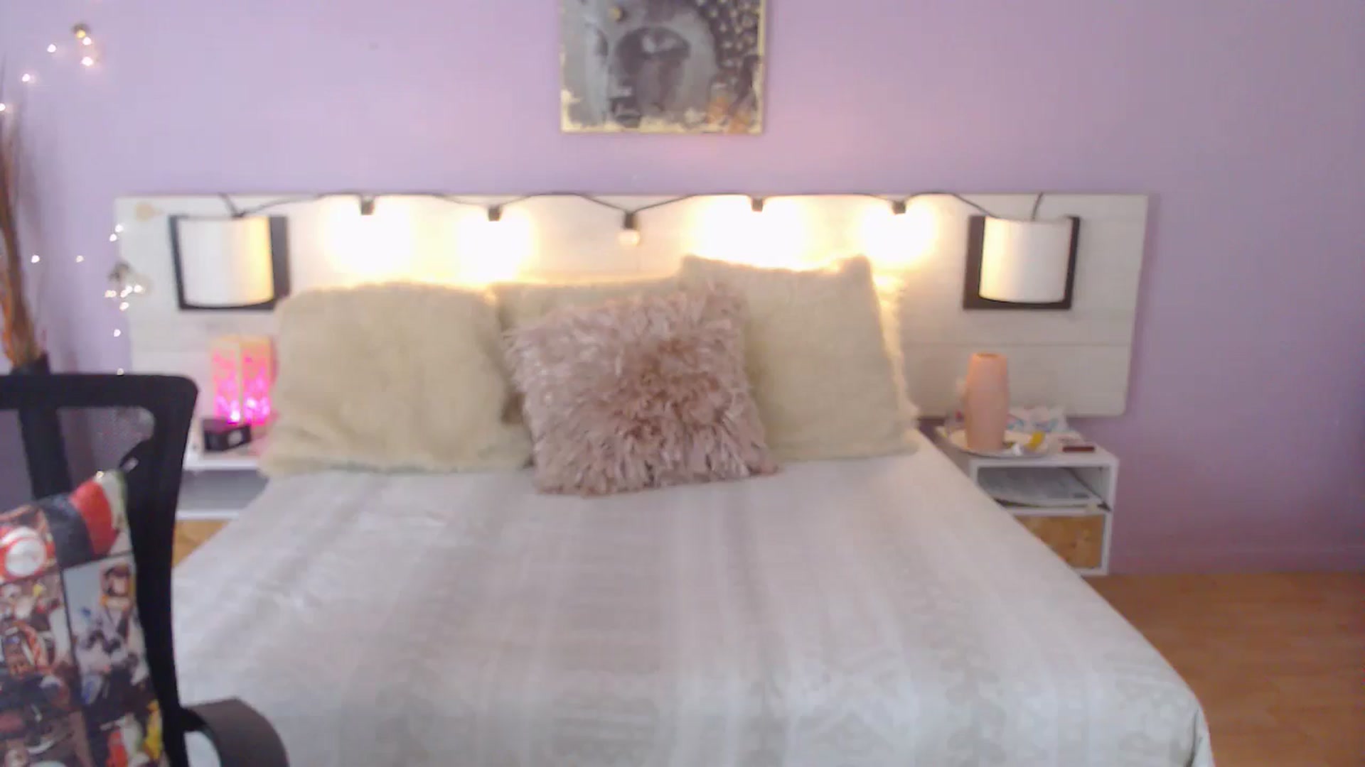 Gallery image thumbnail from Fyorela's myfreecams stream on, 03/14/2025, 16:38 image 6 of 20