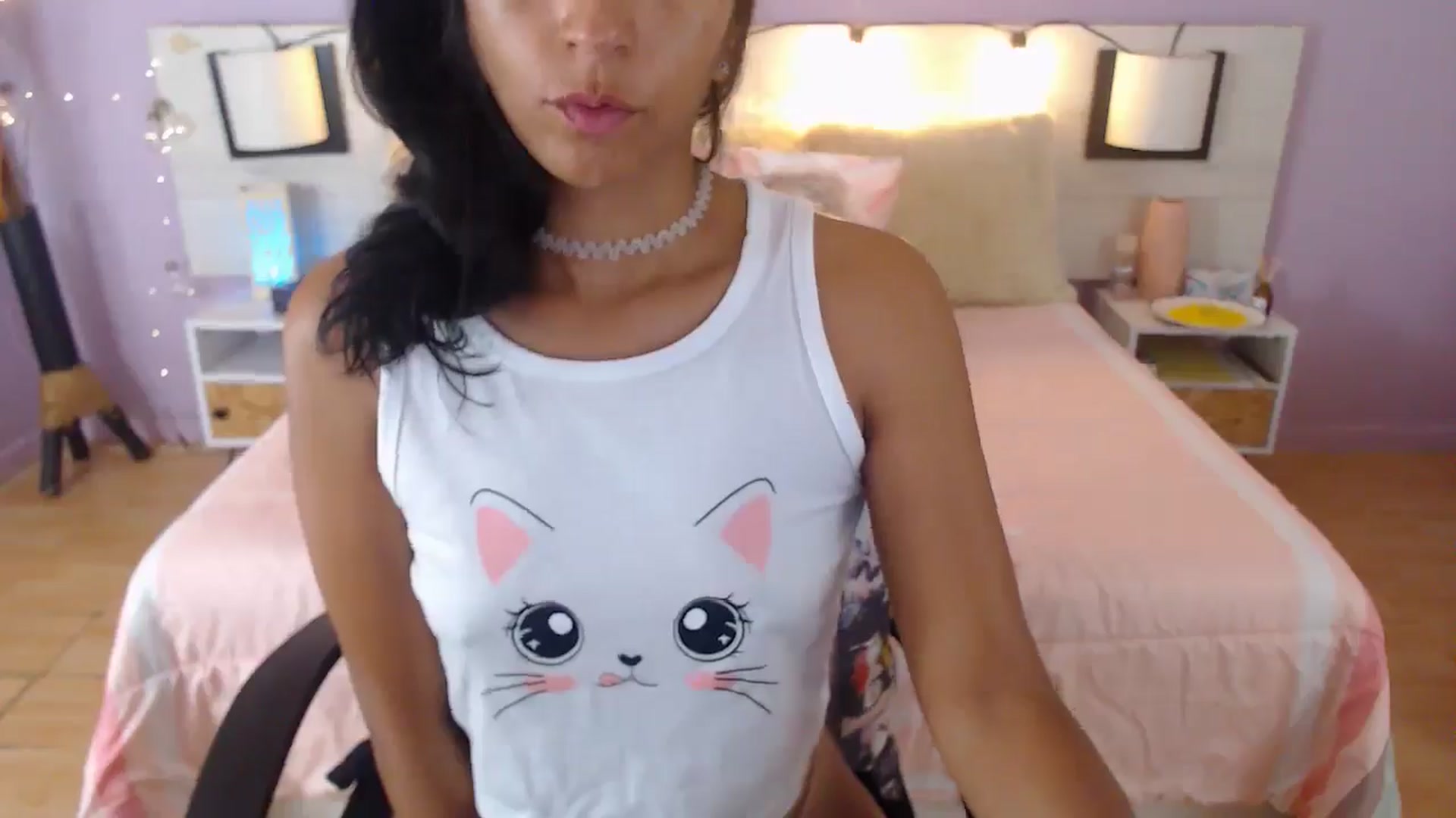 Gallery image thumbnail from Fyorela's myfreecams stream on, 03/24/2025, 15:05 image 18 of 20