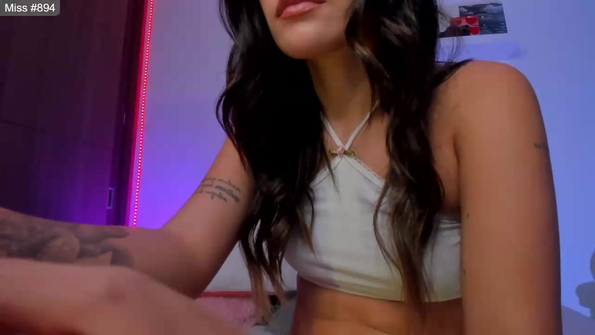 Gallery image thumbnail from GATA_______'s myfreecams stream on, 05/28/2026, 23:03 image 15 of 20