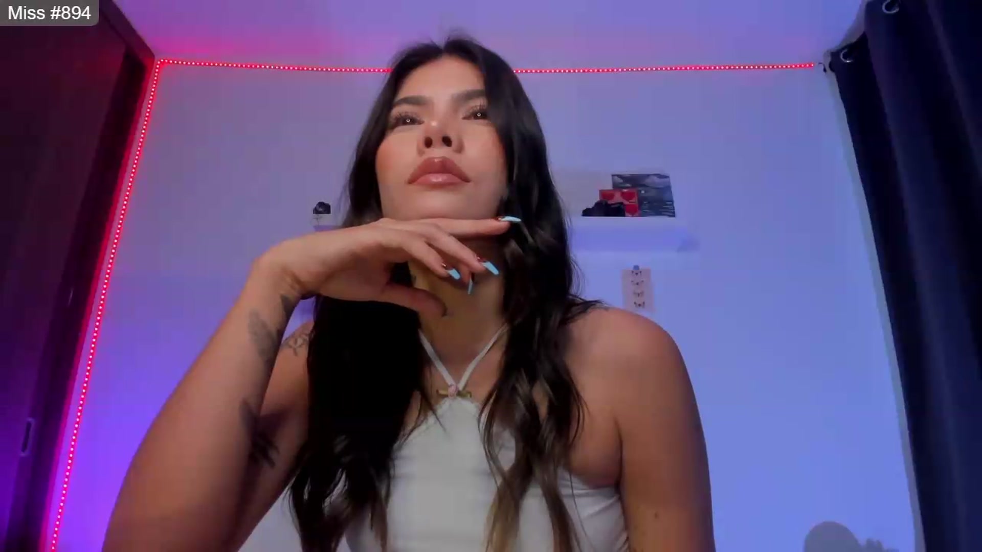 Gallery image thumbnail from GATA_______'s myfreecams stream on, 05/28/2026, 23:03 image 17 of 20