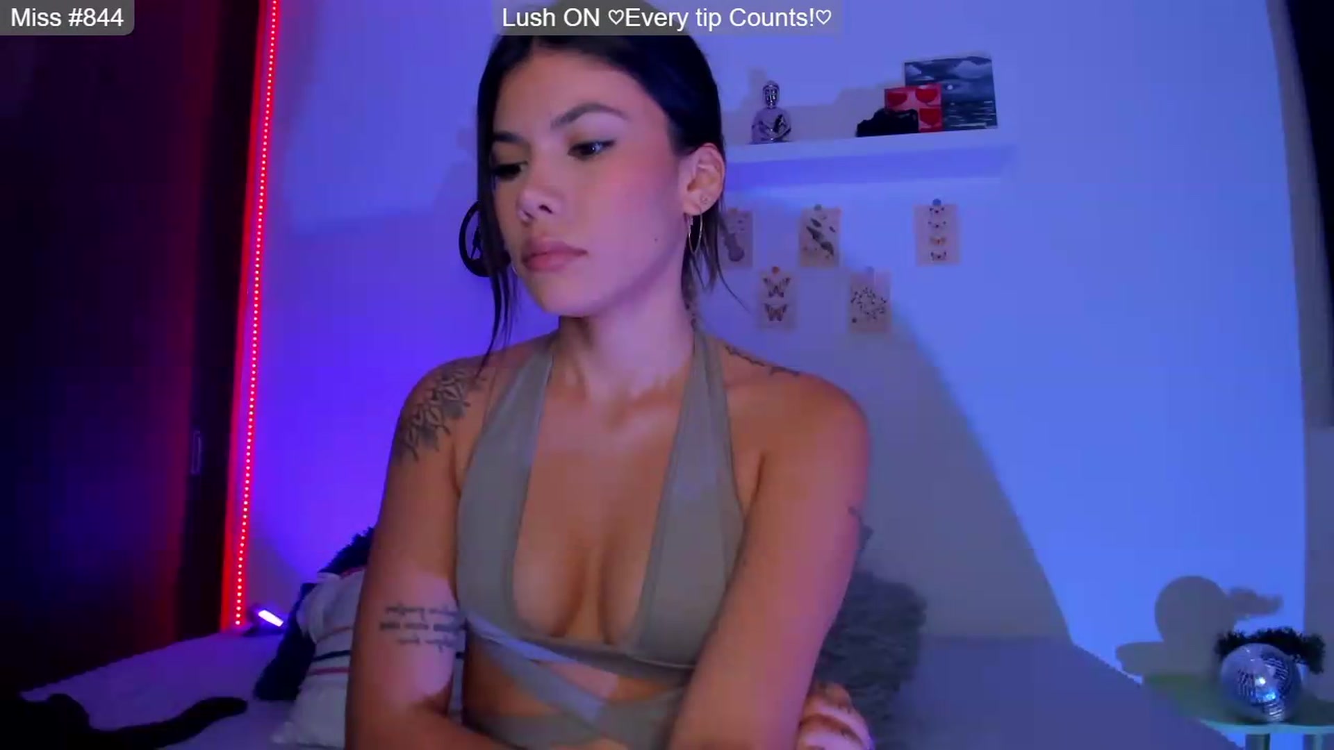 Gallery image thumbnail from GATA_______'s myfreecams stream on, 06/14/2026, 02:34 image 13 of 20