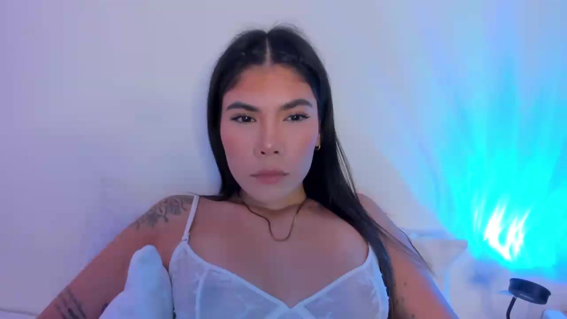 Gallery image thumbnail from GATA_______'s myfreecams stream on, 06/23/2026, 24:13 image 8 of 20
