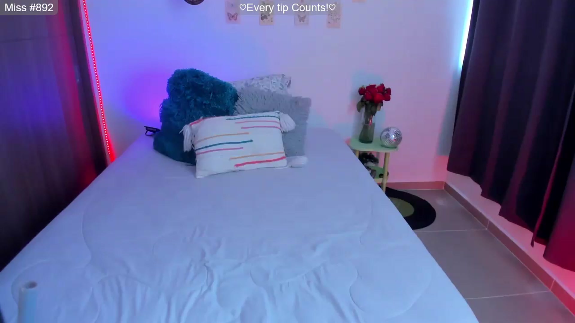 Gallery image thumbnail from GATA_______'s myfreecams stream on, 07/16/2026, 16:53 image 14 of 20