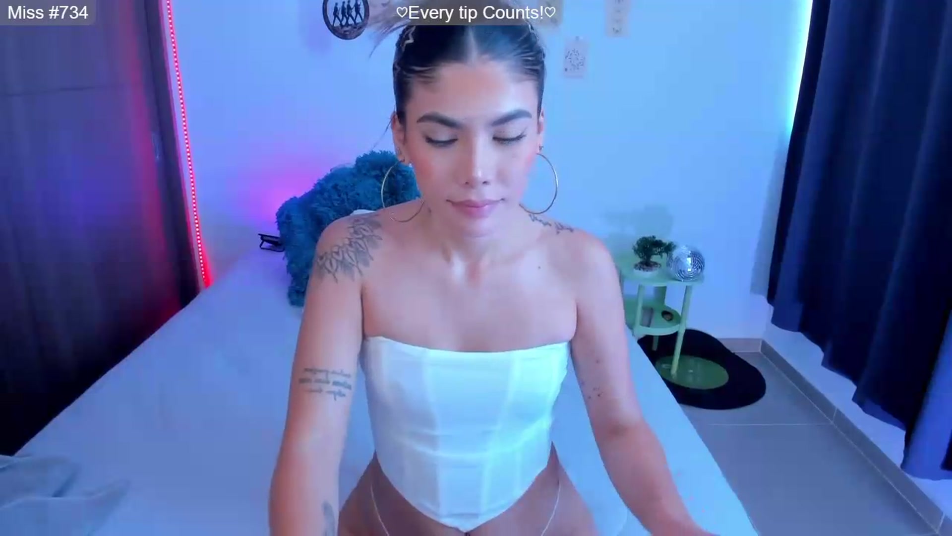Gallery image thumbnail from GATA_______'s myfreecams stream on, 07/17/2026, 15:48 image 9 of 20