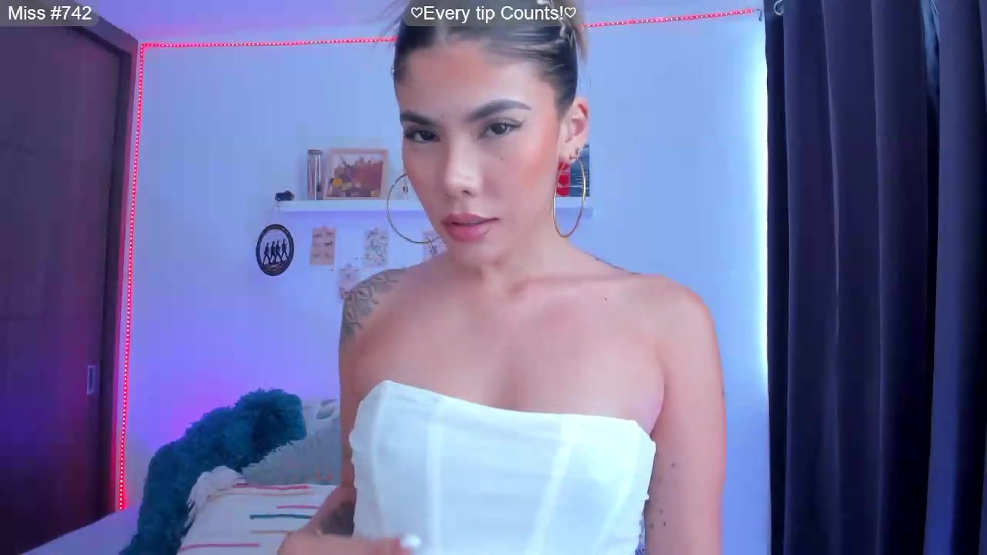 Gallery image thumbnail from GATA_______'s myfreecams stream on, 07/17/2026, 19:07 image 2 of 20