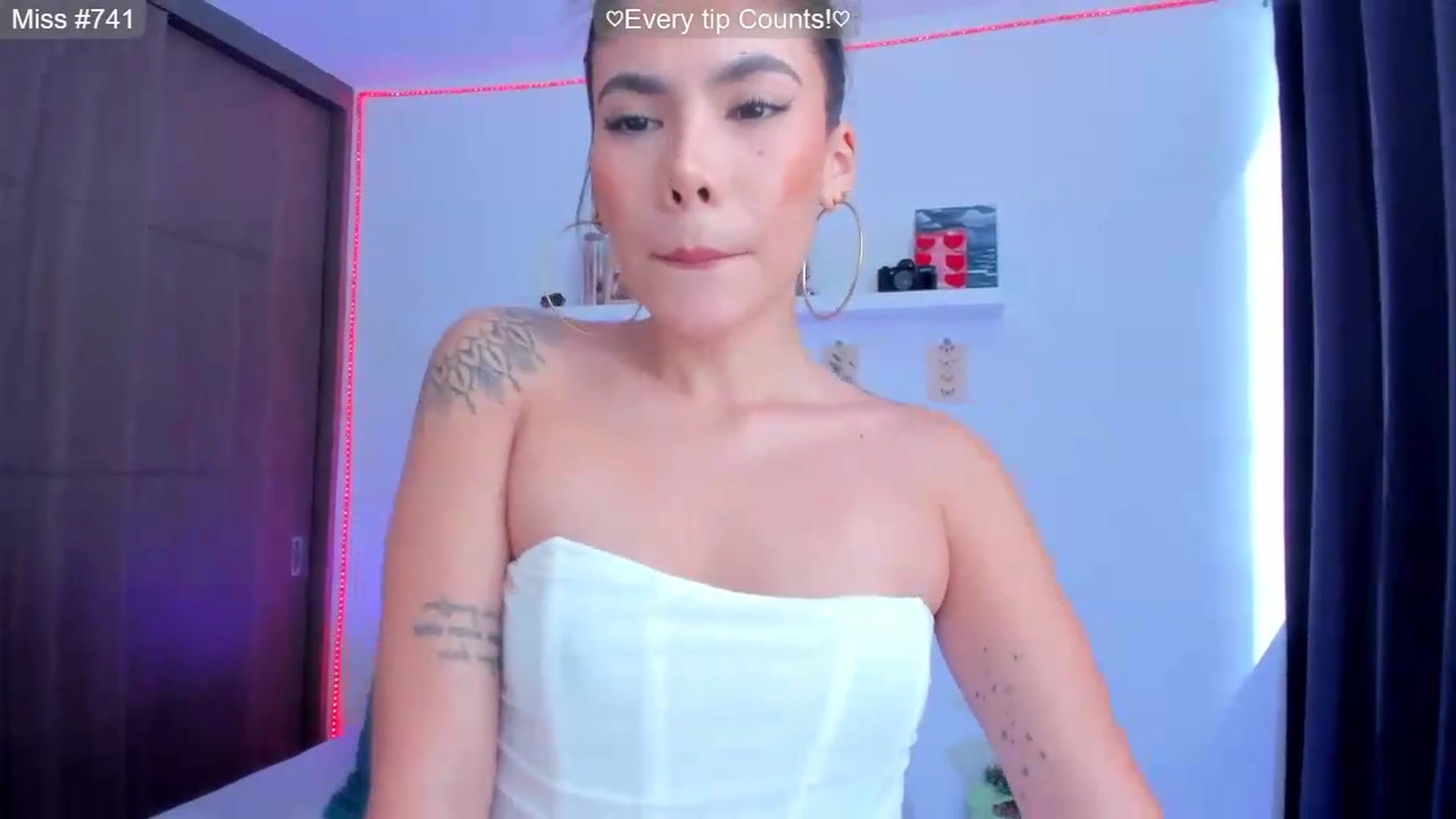 Gallery image thumbnail from GATA_______'s myfreecams stream on, 07/17/2026, 19:07 image 8 of 20