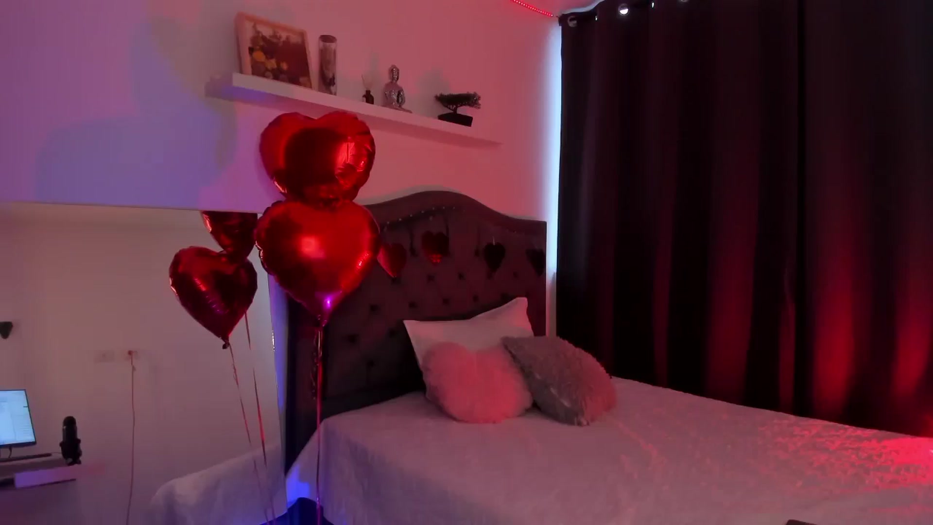 Gallery image thumbnail from GATA_miau's myfreecams stream on, 02/17/2026, 22:34 image 15 of 20