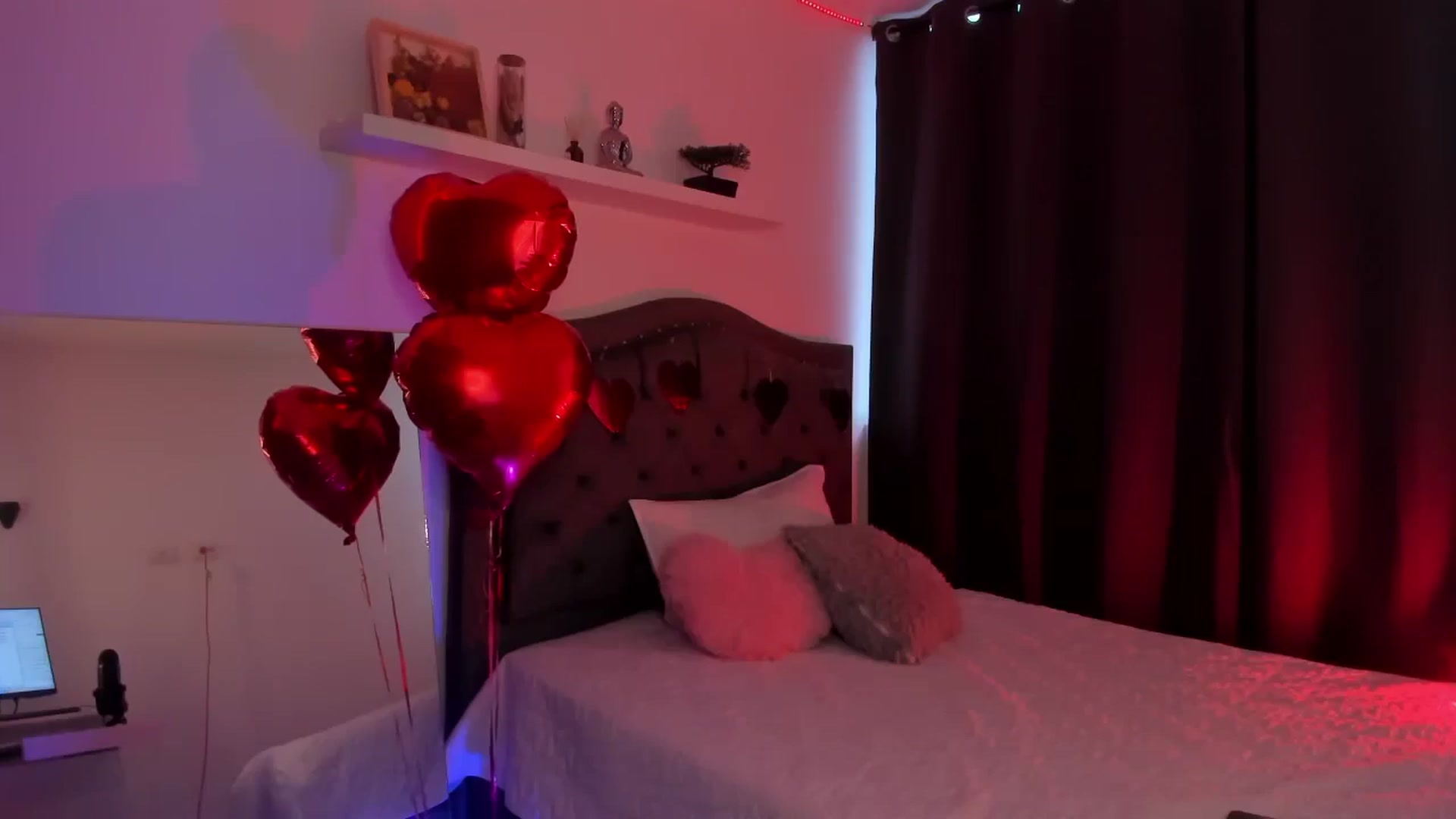 Gallery image thumbnail from GATA_miau's myfreecams stream on, 02/17/2026, 22:34 image 16 of 20