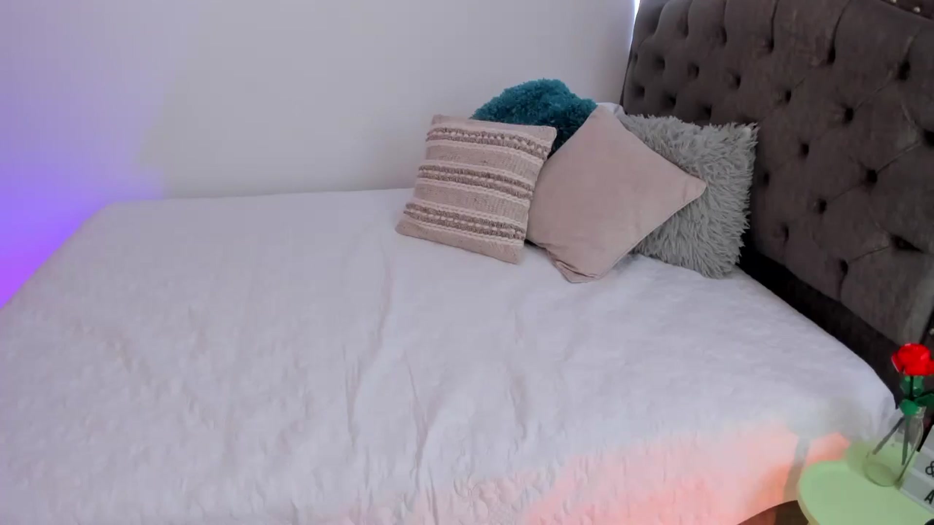Gallery image thumbnail from GATA_miau's myfreecams stream on, 03/23/2026, 20:35 image 12 of 20
