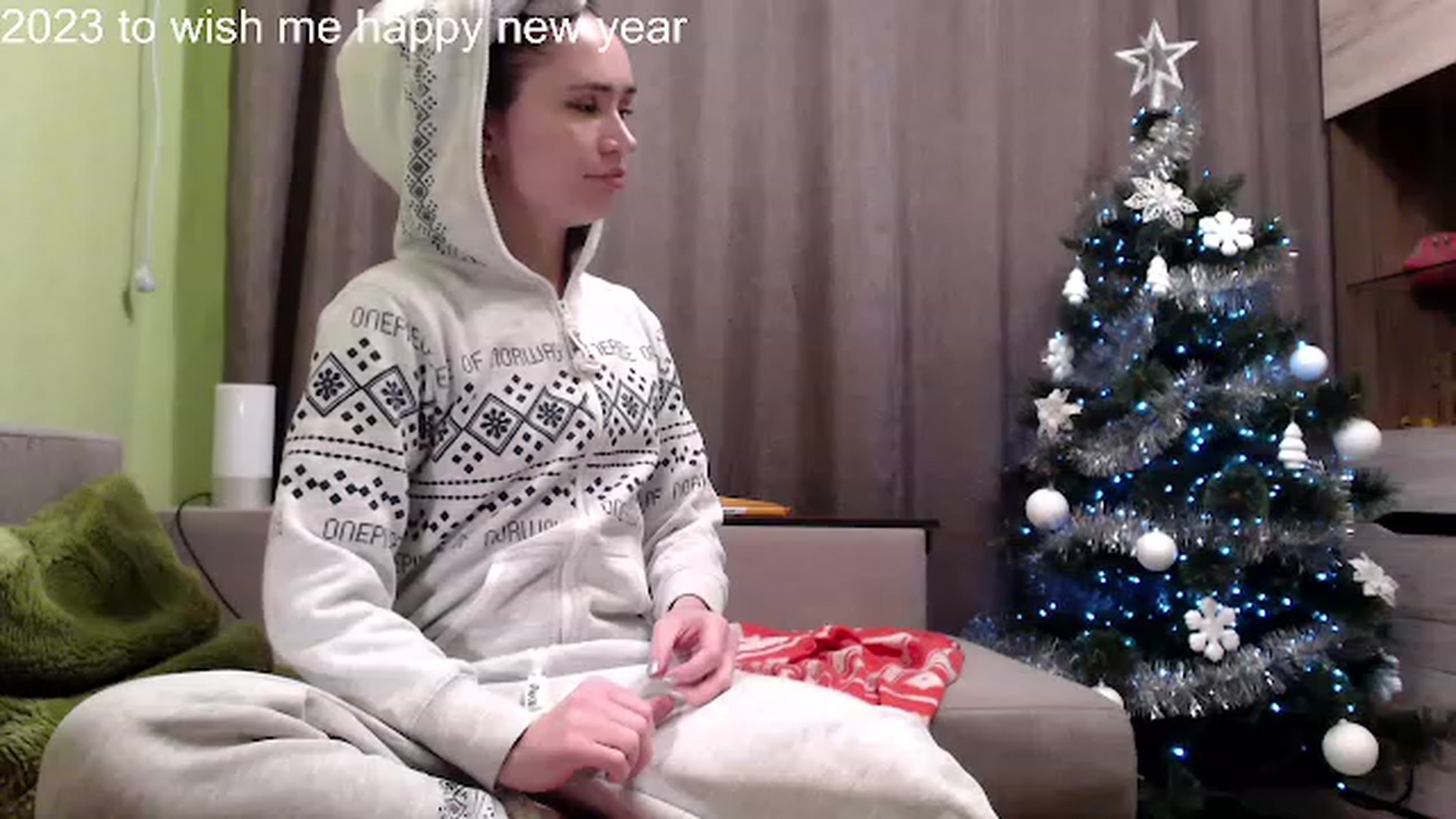 Gallery image thumbnail from GIassi's myfreecams stream on, 12/31/2022, 23:03 image 1 of 20