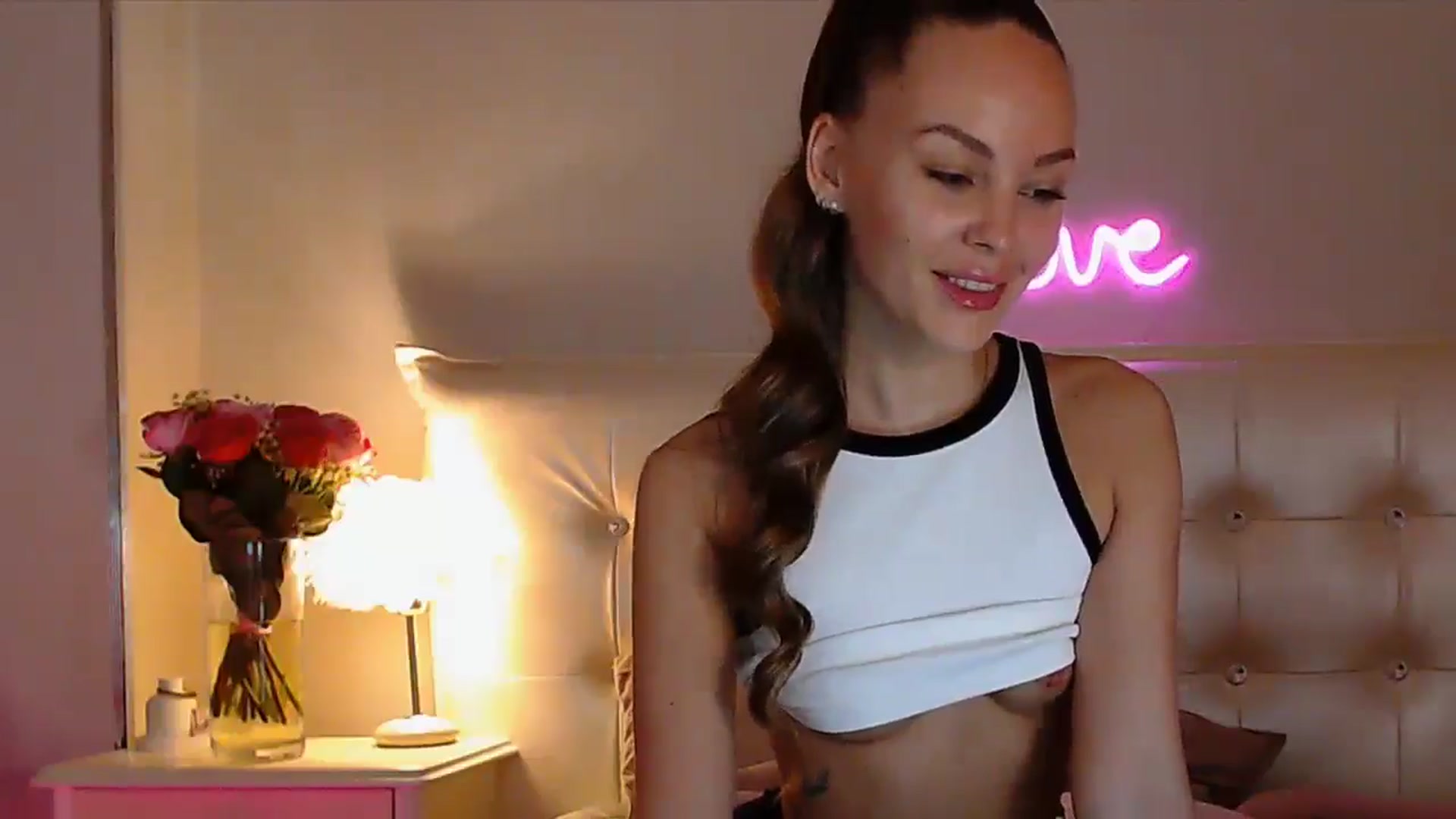 Gallery image thumbnail from GOLDD1GER's myfreecams stream on, 04/07/2025, 03:18 image 5 of 20