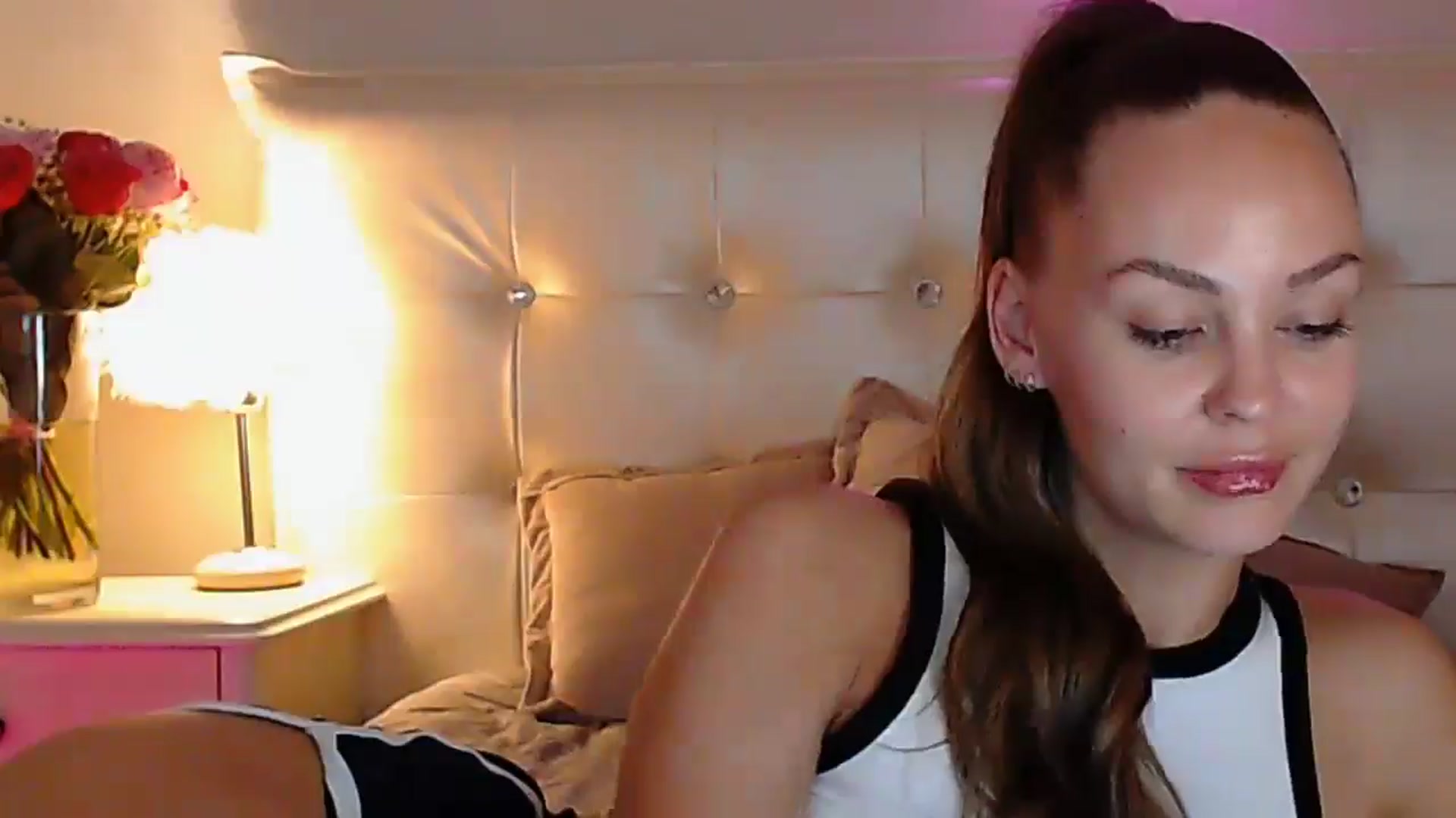Gallery image thumbnail from GOLDD1GER's myfreecams stream on, 04/07/2025, 04:27 image 19 of 20