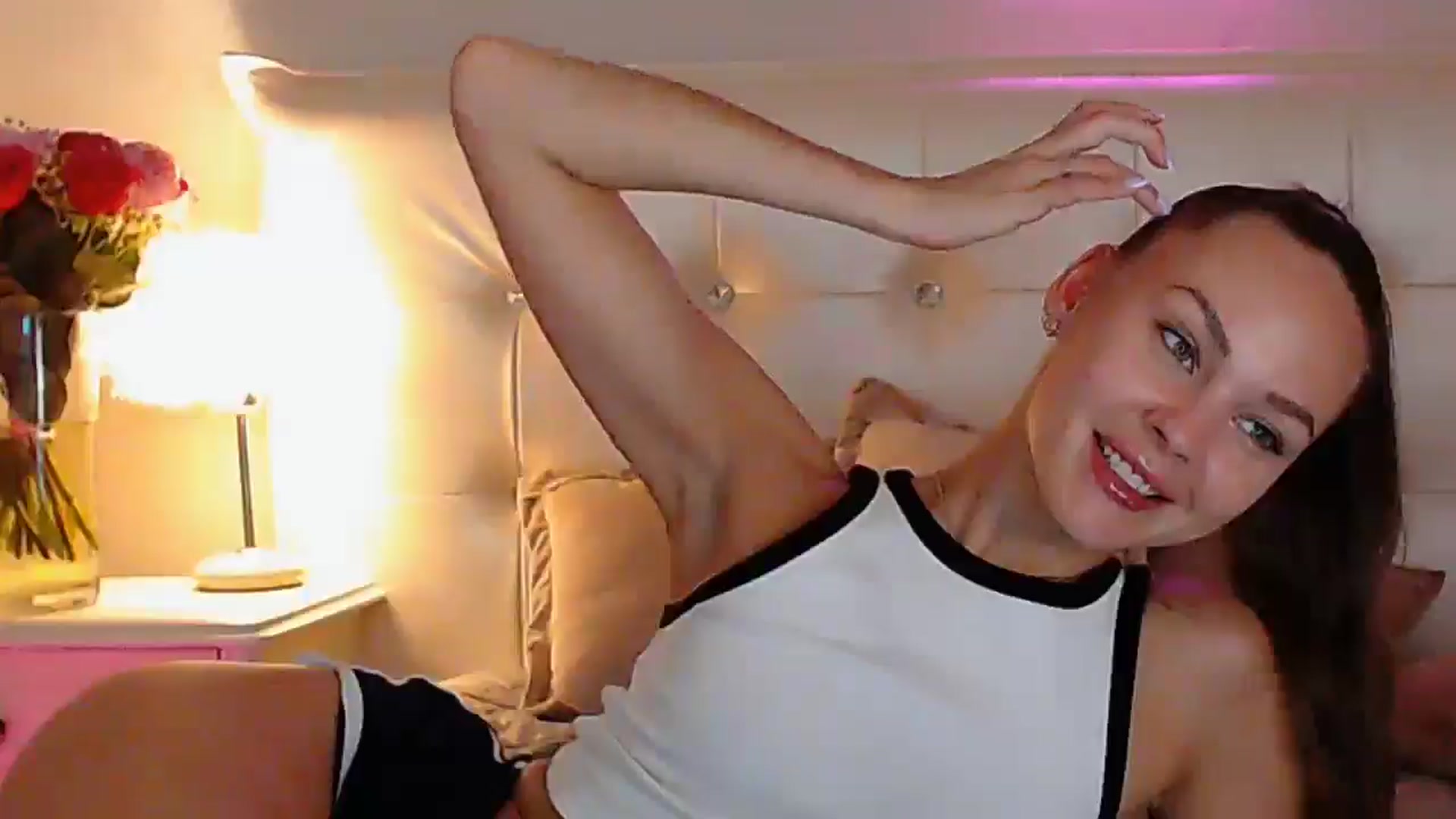 Gallery image thumbnail from GOLDD1GER's myfreecams stream on, 04/07/2025, 04:27 image 12 of 20