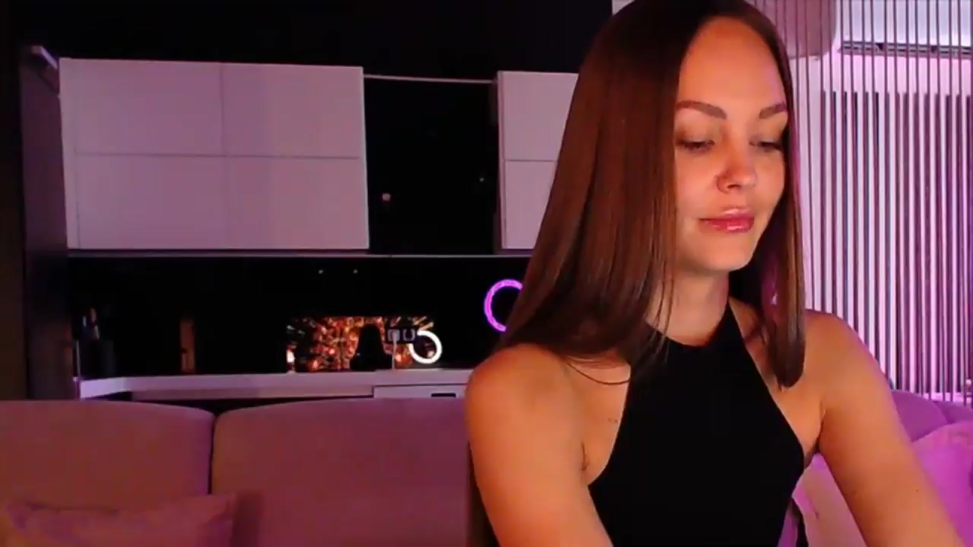 Gallery image thumbnail from GOLDD1GER's myfreecams stream on, 04/21/2025, 05:37 image 11 of 20