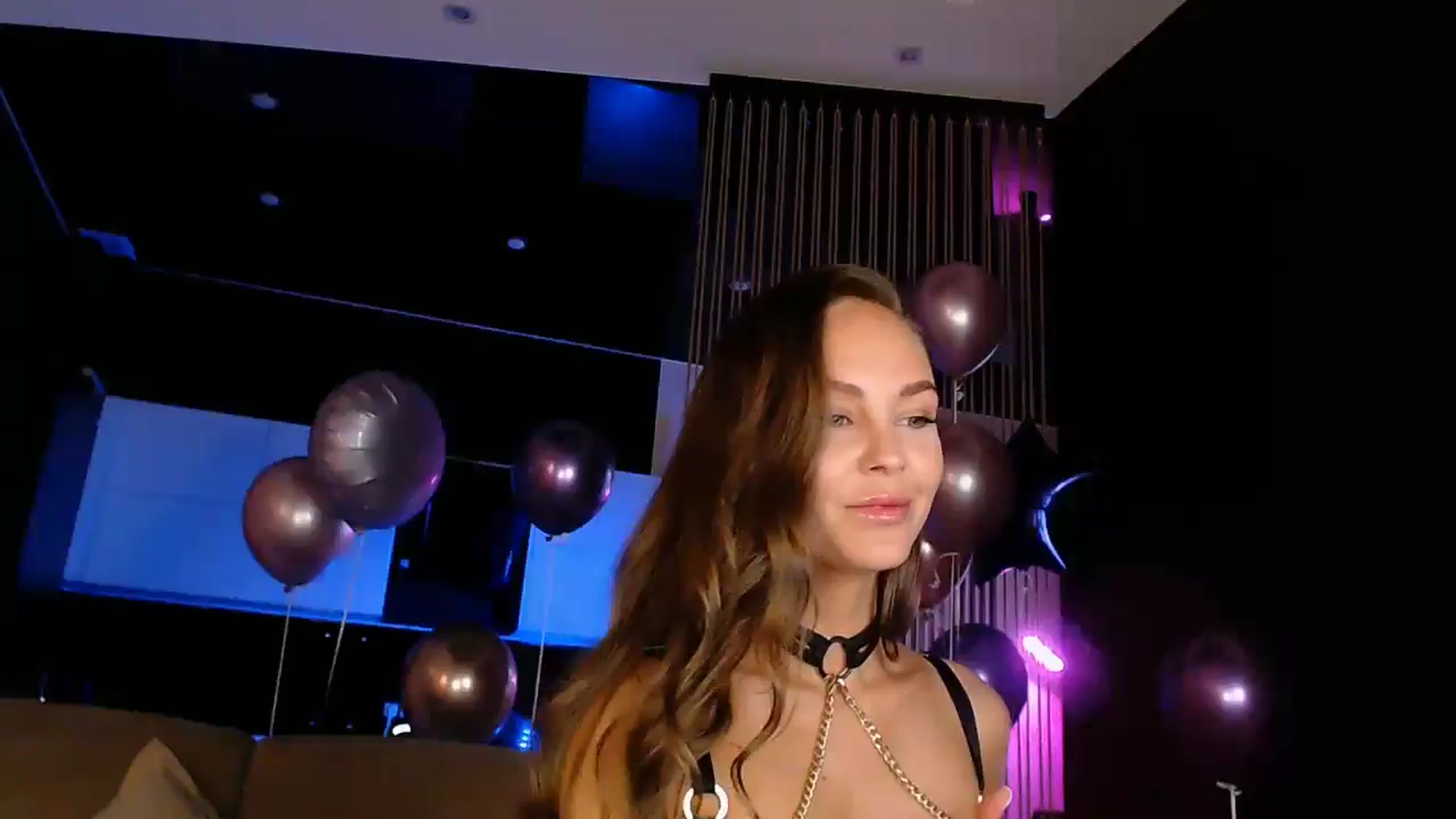 Gallery image thumbnail from GOLDD1GER's myfreecams stream on, 06/05/2025, 09:16 image 14 of 20