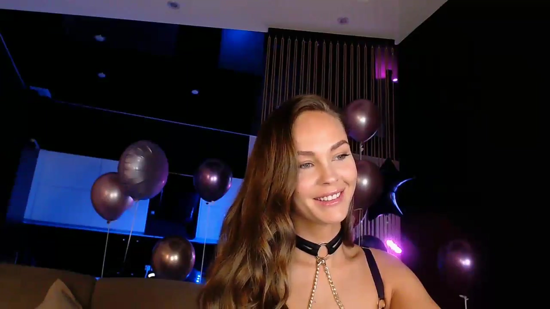 Gallery image thumbnail from GOLDD1GER's myfreecams stream on, 06/05/2025, 09:16 image 15 of 20
