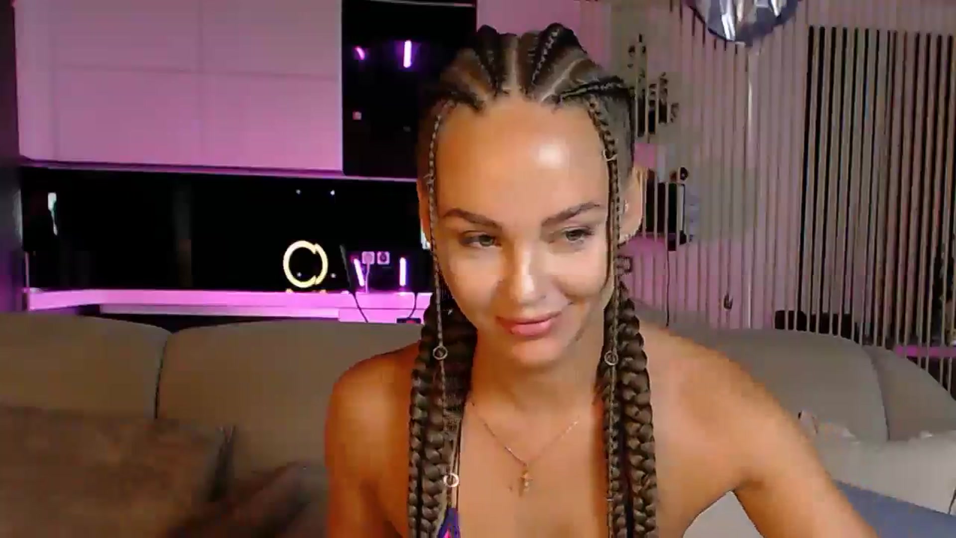 Gallery image thumbnail from GOLDD1GER's myfreecams stream on, 07/05/2025, 05:59 image 17 of 20