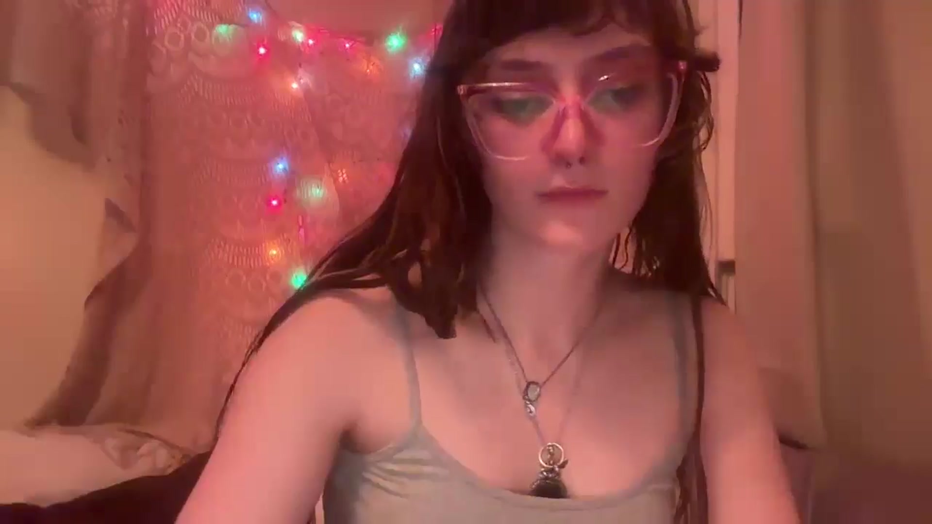 Gallery image thumbnail from GOTHBABEE's myfreecams stream on, 04/14/2026, 06:07 image 15 of 20
