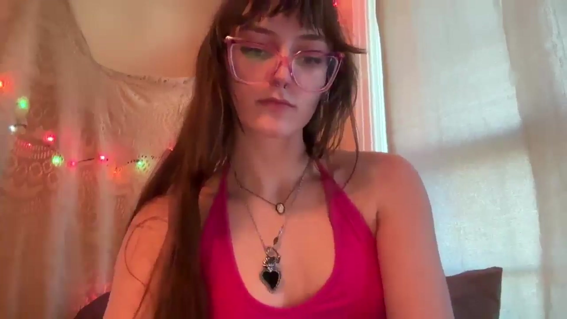 Gallery image thumbnail from GOTHBABEE's myfreecams stream on, 04/20/2026, 20:24 image 14 of 20