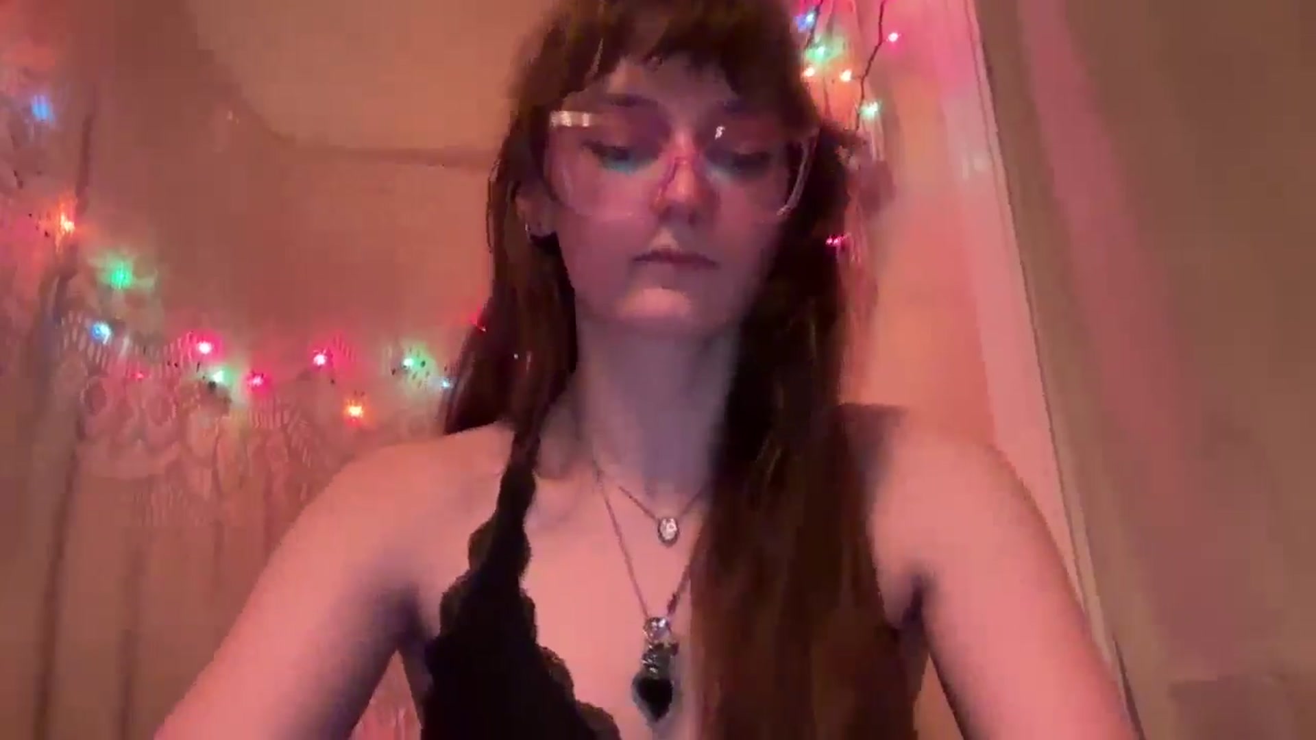 Gallery image thumbnail from GOTHBABEE's myfreecams stream on, 04/21/2026, 02:43 image 20 of 20