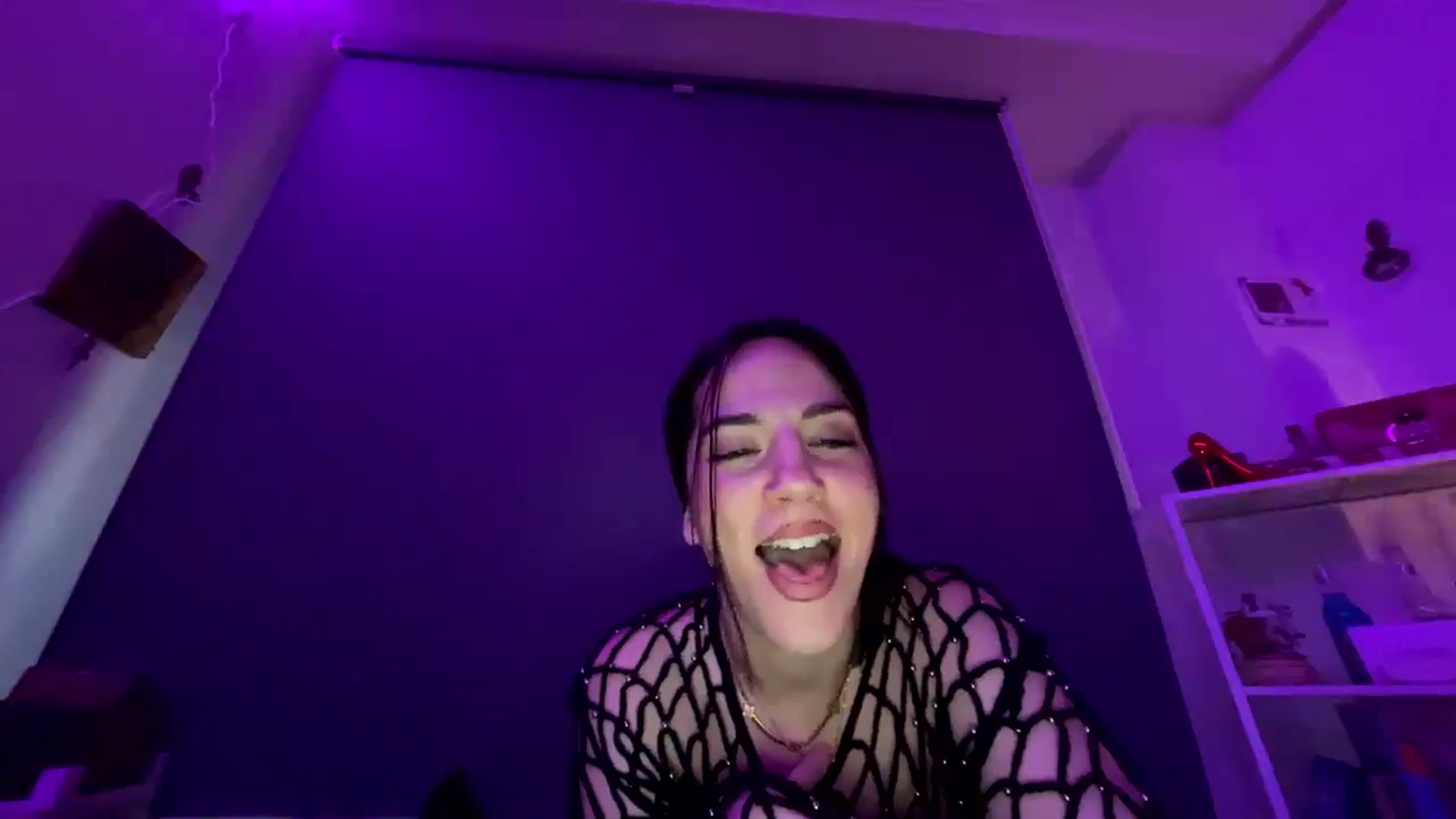Gallery image thumbnail from GYATBELLA's myfreecams stream on, 02/16/2025, 18:12 image 6 of 20