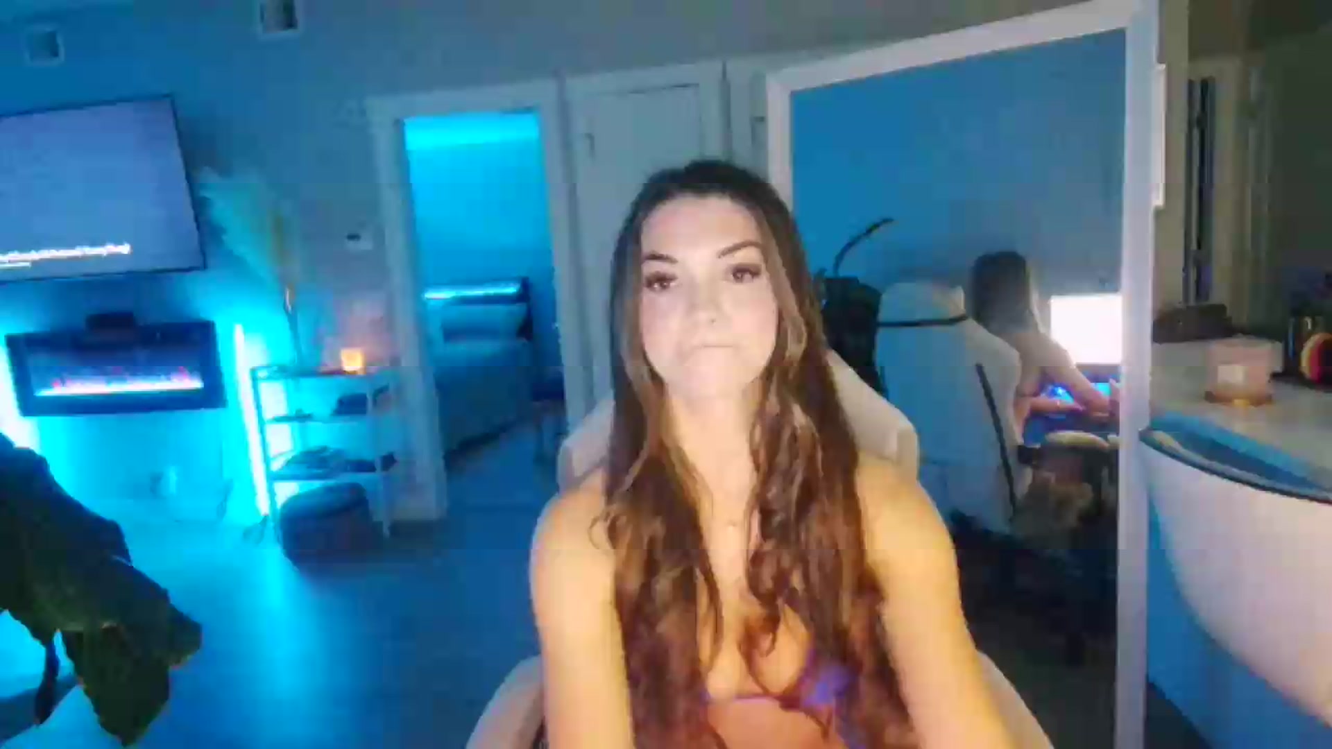 Gallery image thumbnail from GabrielaKunis's myfreecams stream on, 05/24/2026, 07:00 image 1 of 20