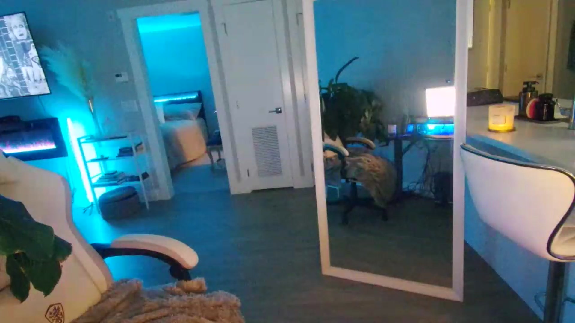 Gallery image thumbnail from GabrielaKunis's myfreecams stream on, 05/24/2026, 08:58 image 9 of 20