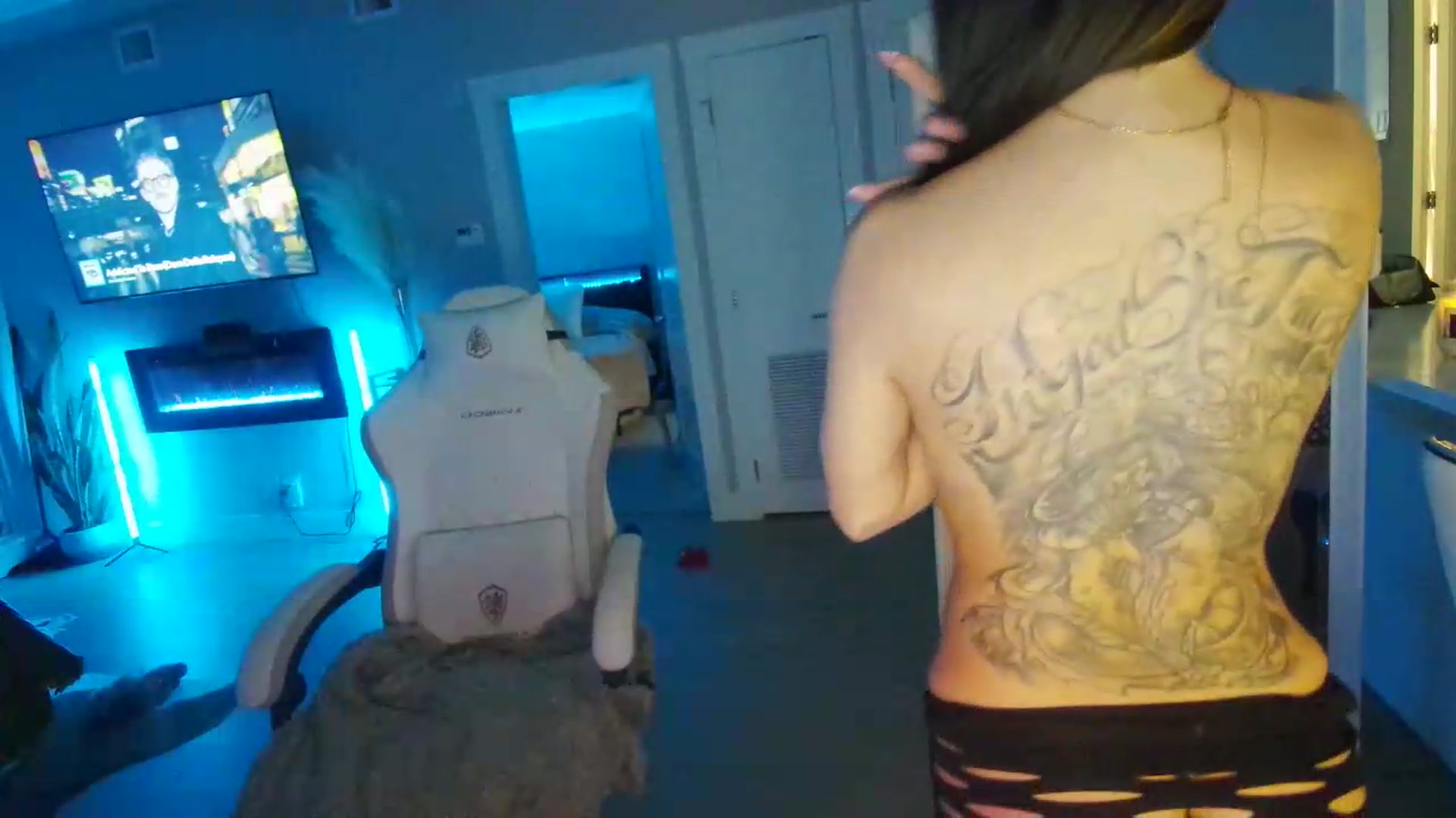 Gallery image thumbnail from GabrielaKunis's myfreecams stream on, 05/30/2026, 08:12 image 18 of 20