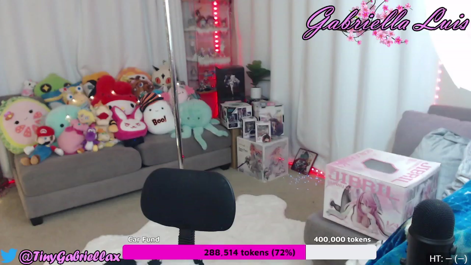 Gallery image thumbnail from GabriellaLuis's myfreecams stream on, 01/16/2023, 04:10 image 4 of 20