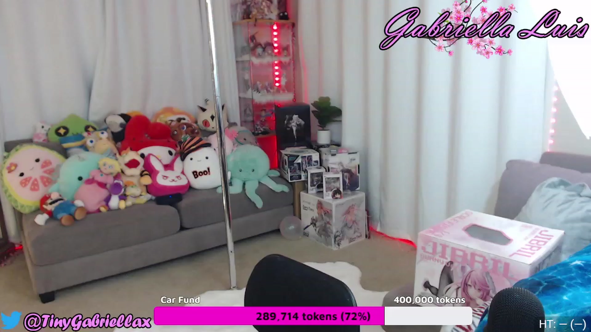 Gallery image thumbnail from GabriellaLuis's myfreecams stream on, 01/30/2023, 04:07 image 5 of 20