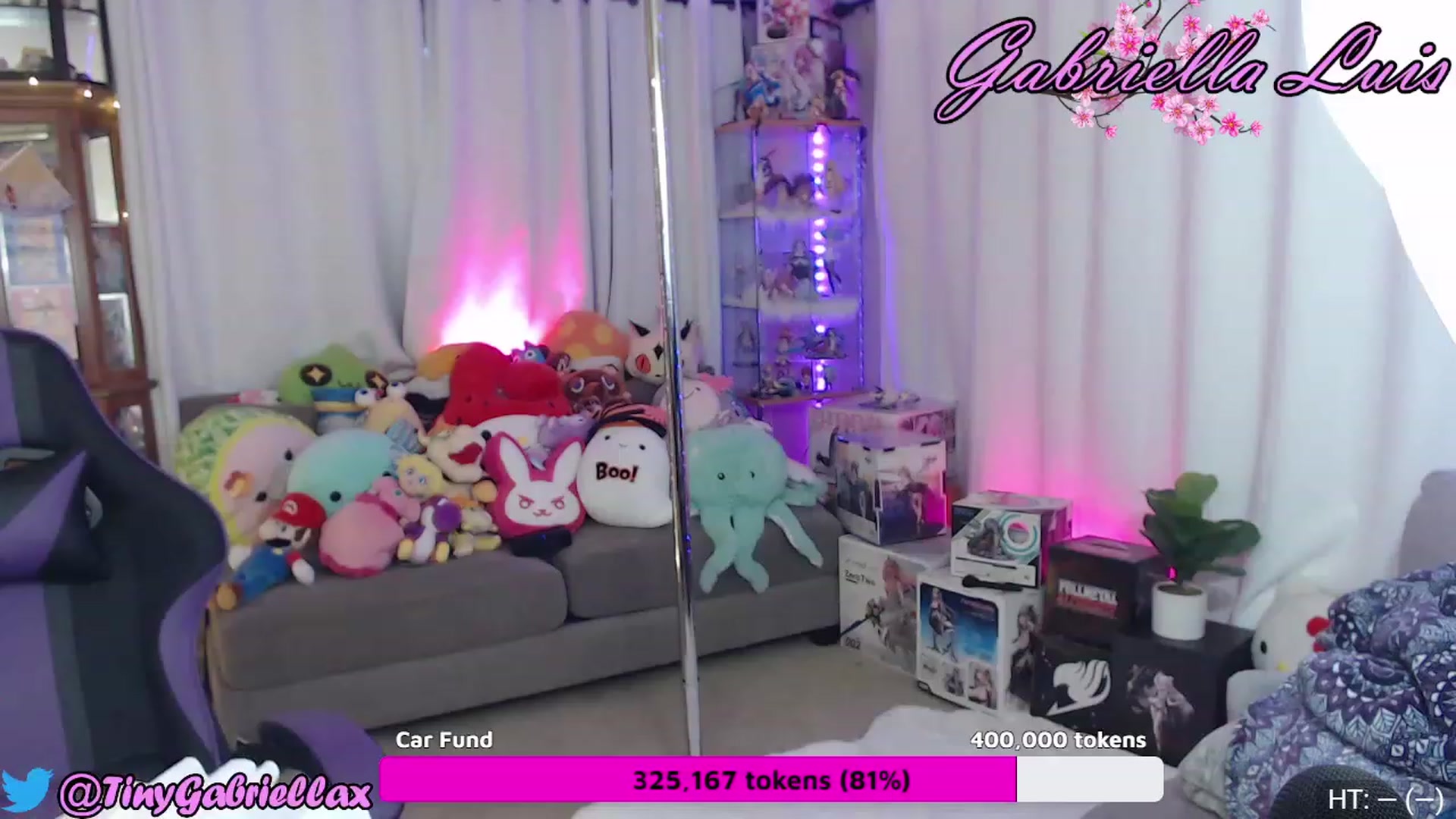 Gallery image thumbnail from GabriellaLuis's myfreecams stream on, 02/27/2023, 02:04 image 8 of 20