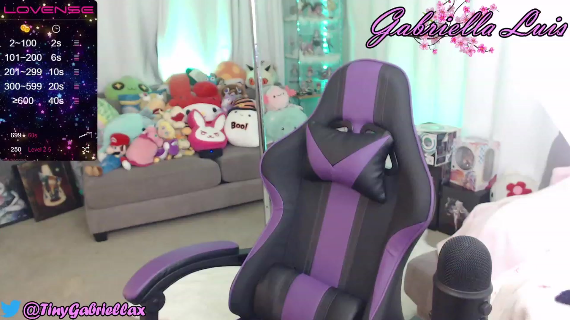 Gallery image thumbnail from GabriellaLuis's myfreecams stream on, 03/18/2023, 04:32 image 3 of 20