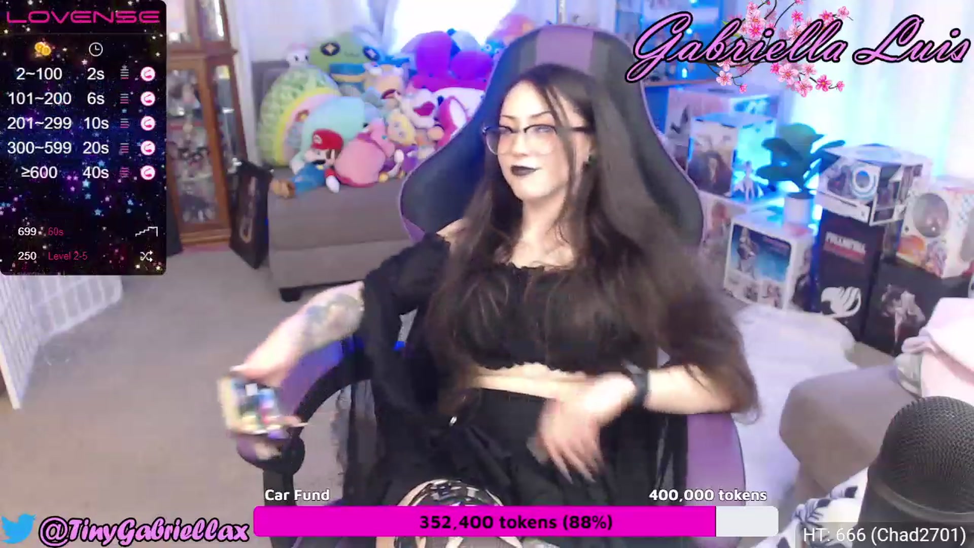 Gallery image thumbnail from GabriellaLuis's myfreecams stream on, 03/19/2023, 03:07 image 16 of 20
