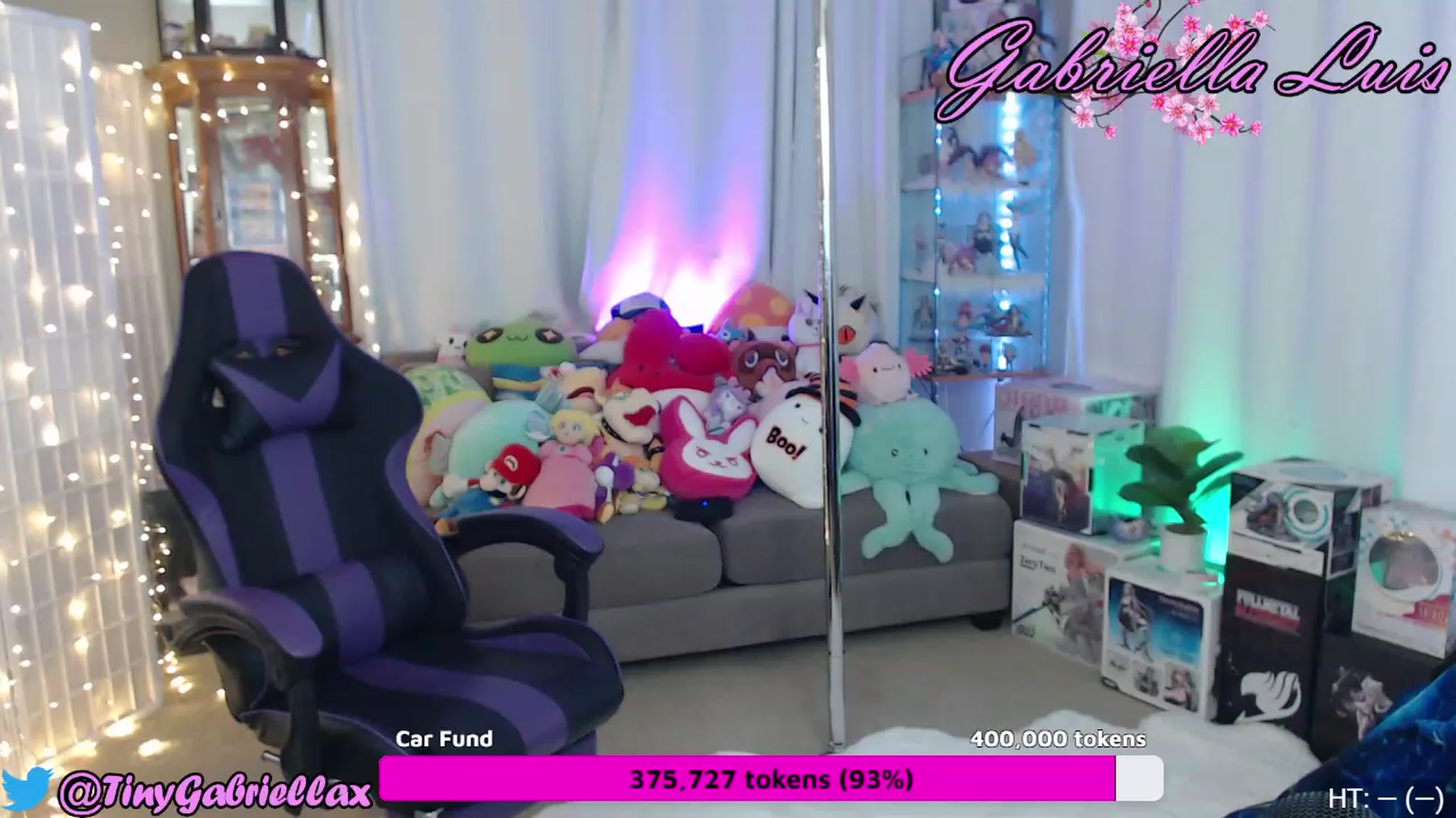 Gallery image thumbnail from GabriellaLuis's myfreecams stream on, 04/14/2023, 02:55 image 13 of 20