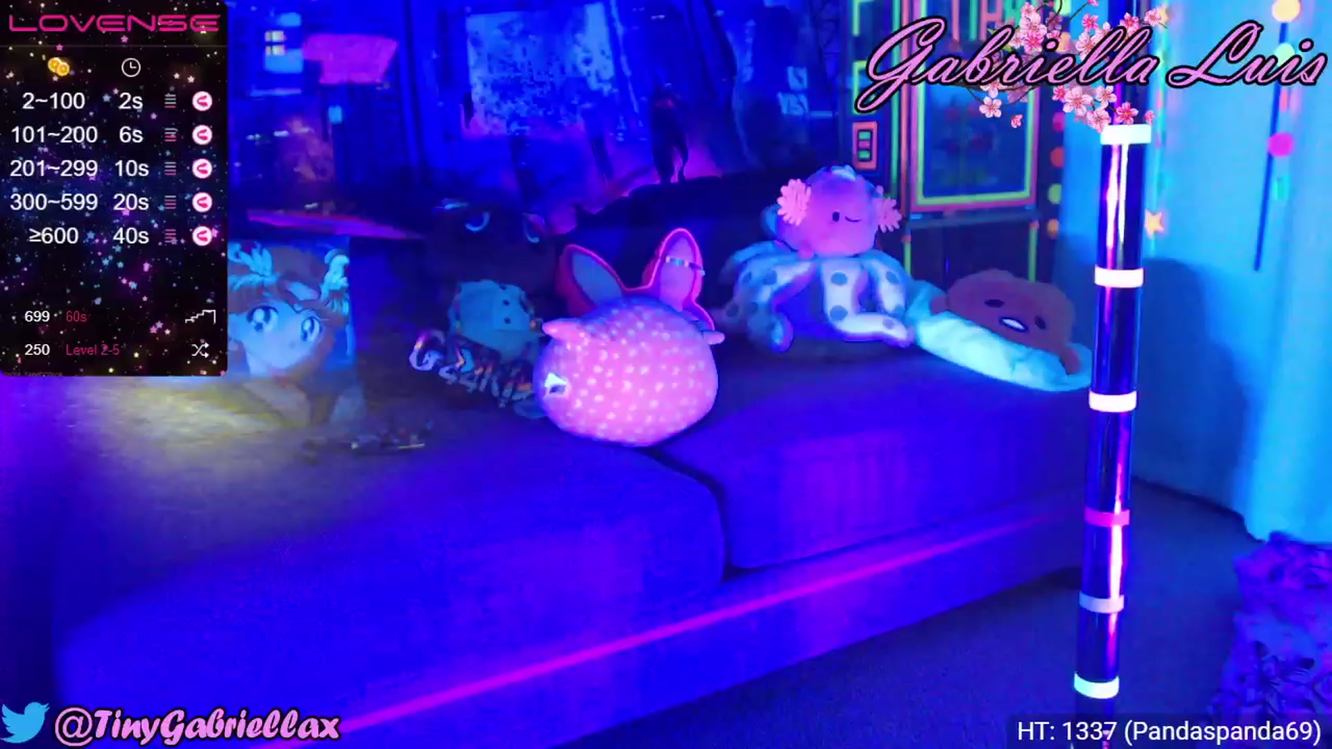Gallery image thumbnail from GabriellaLuis's myfreecams stream on, 04/30/2023, 06:23 image 11 of 20