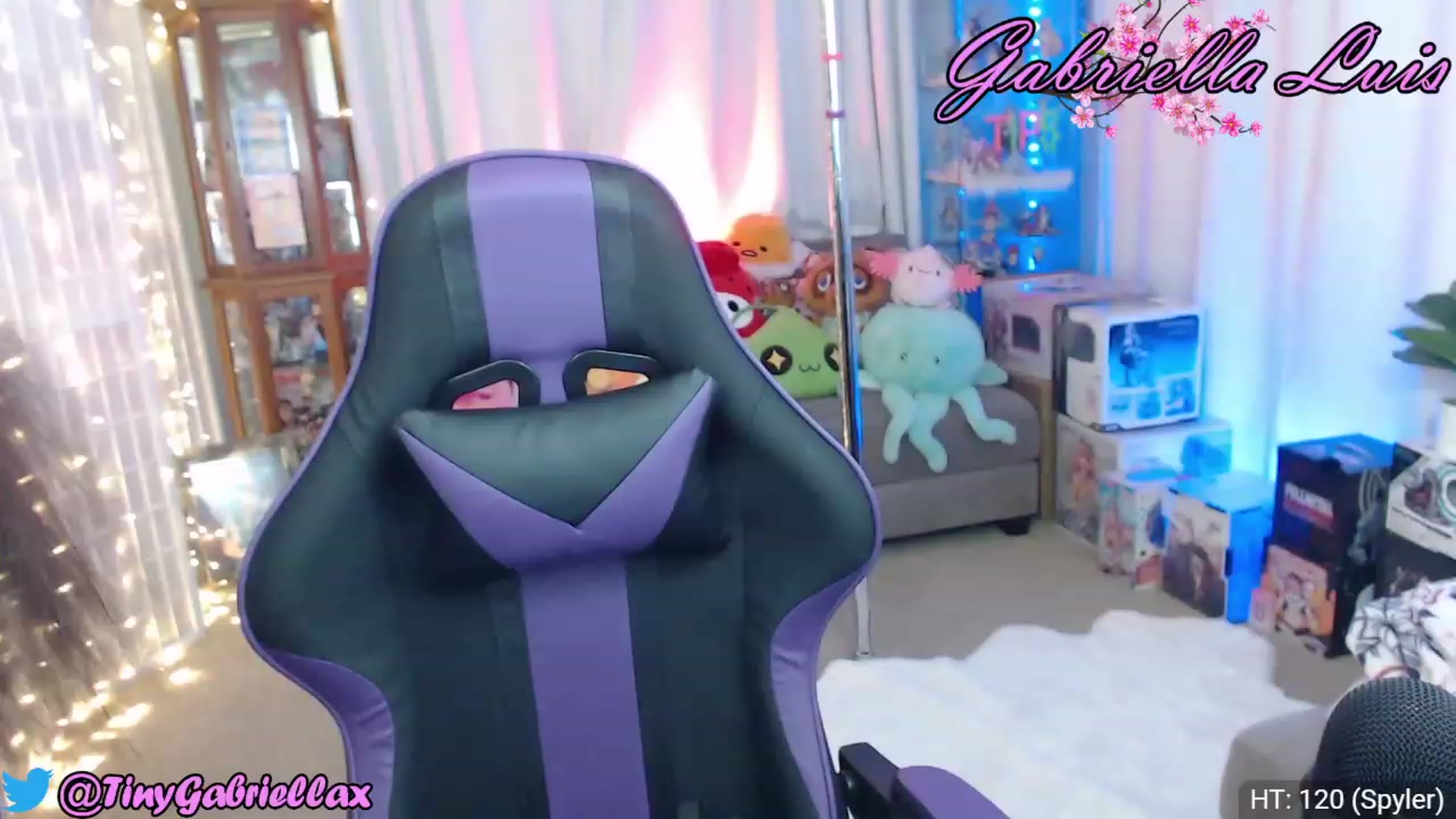 Gallery image thumbnail from GabriellaLuis's myfreecams stream on, 05/11/2023, 05:25 image 12 of 20