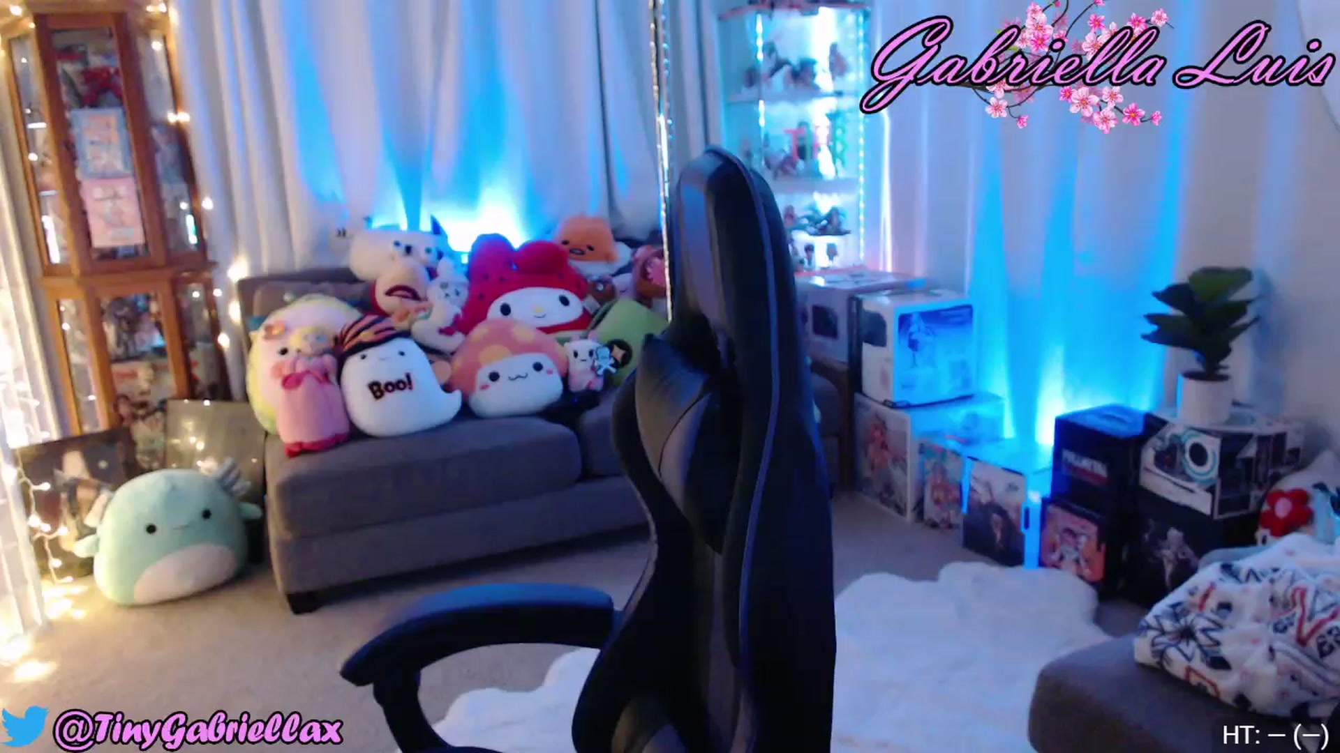 Gallery image thumbnail from GabriellaLuis's myfreecams stream on, 05/18/2023, 02:47 image 15 of 20