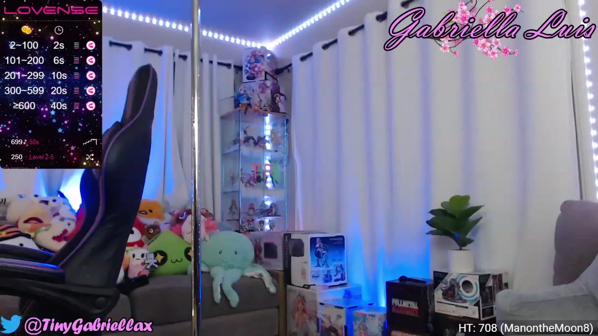 Gallery image thumbnail from GabriellaLuis's myfreecams stream on, 05/28/2023, 05:00 image 12 of 20