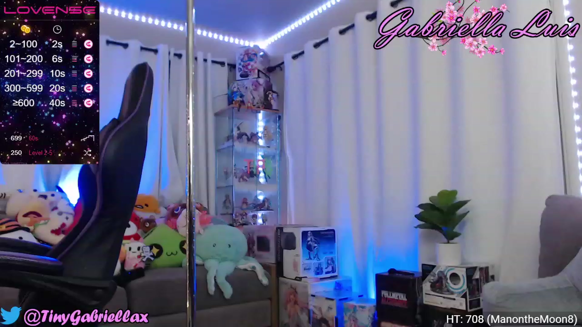 Gallery image thumbnail from GabriellaLuis's myfreecams stream on, 05/28/2023, 05:00 image 11 of 20