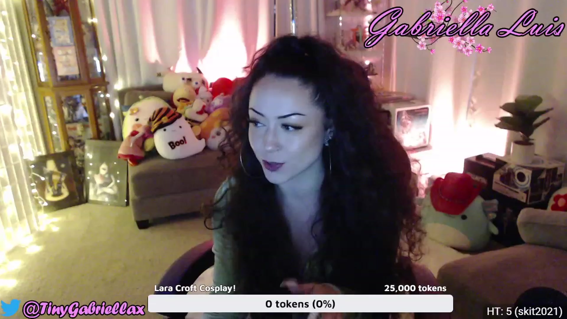 Gallery image thumbnail from GabriellaLuis's myfreecams stream on, 06/08/2023, 04:39 image 10 of 20