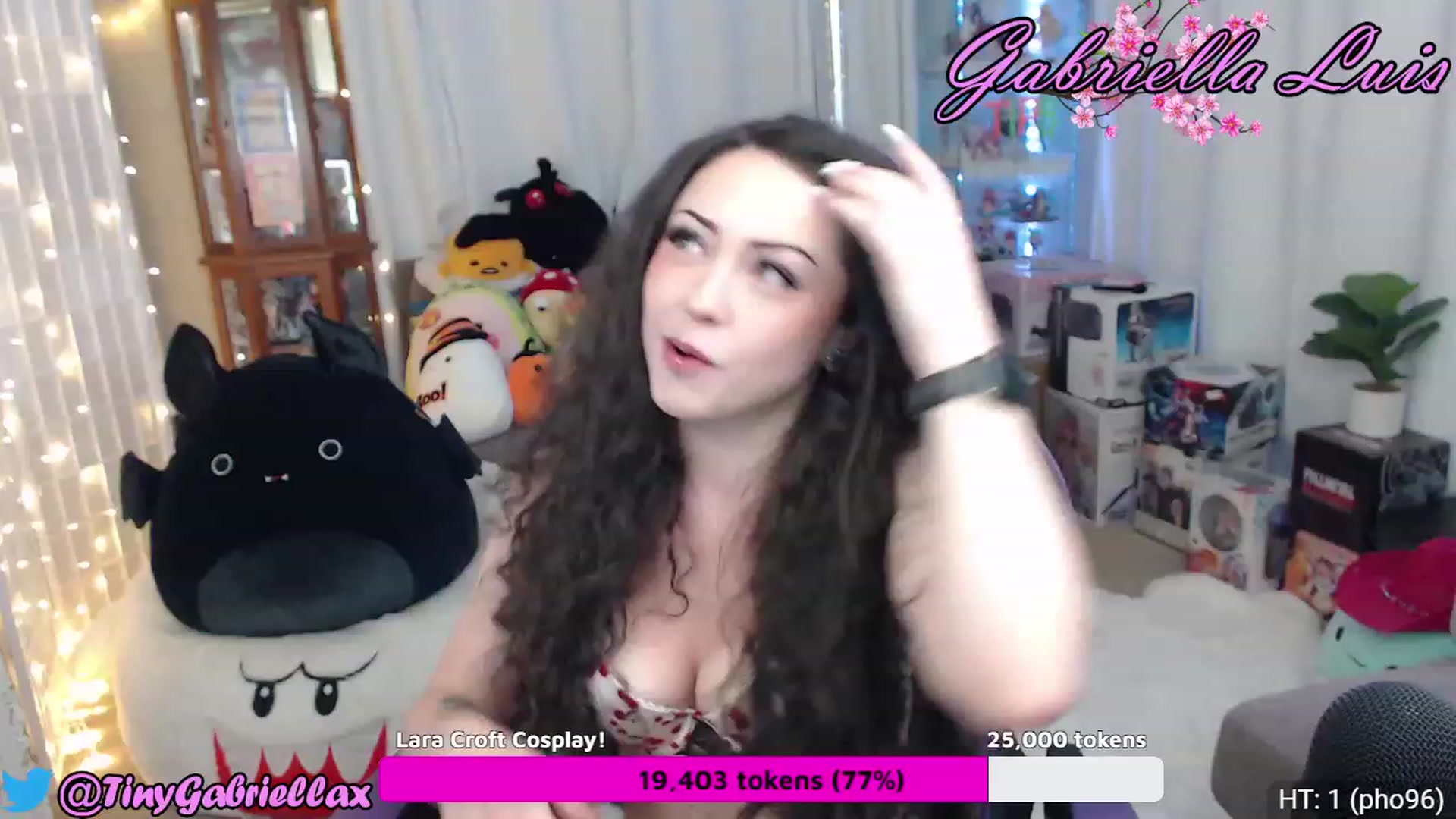 Gallery image thumbnail from GabriellaLuis's myfreecams stream on, 07/08/2023, 24:50 image 12 of 20