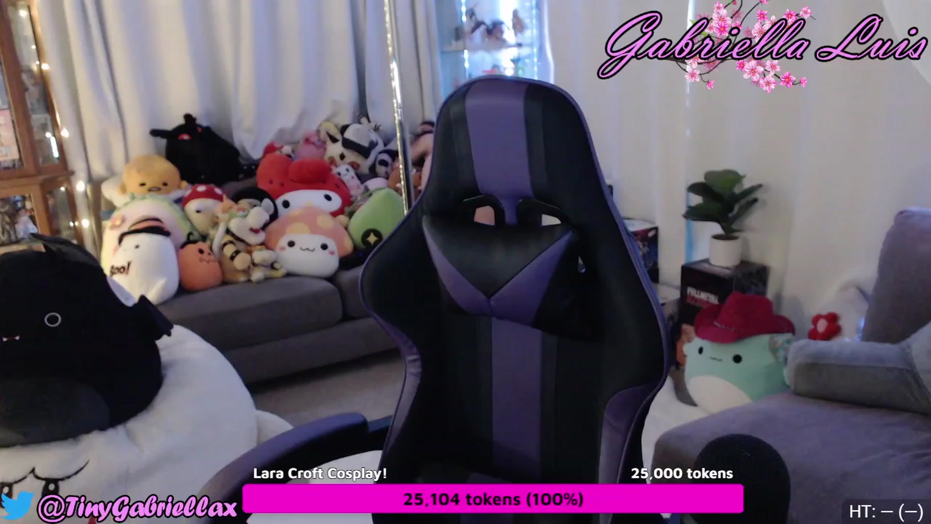 Gallery image thumbnail from GabriellaLuis's myfreecams stream on, 07/24/2023, 02:56 image 4 of 20