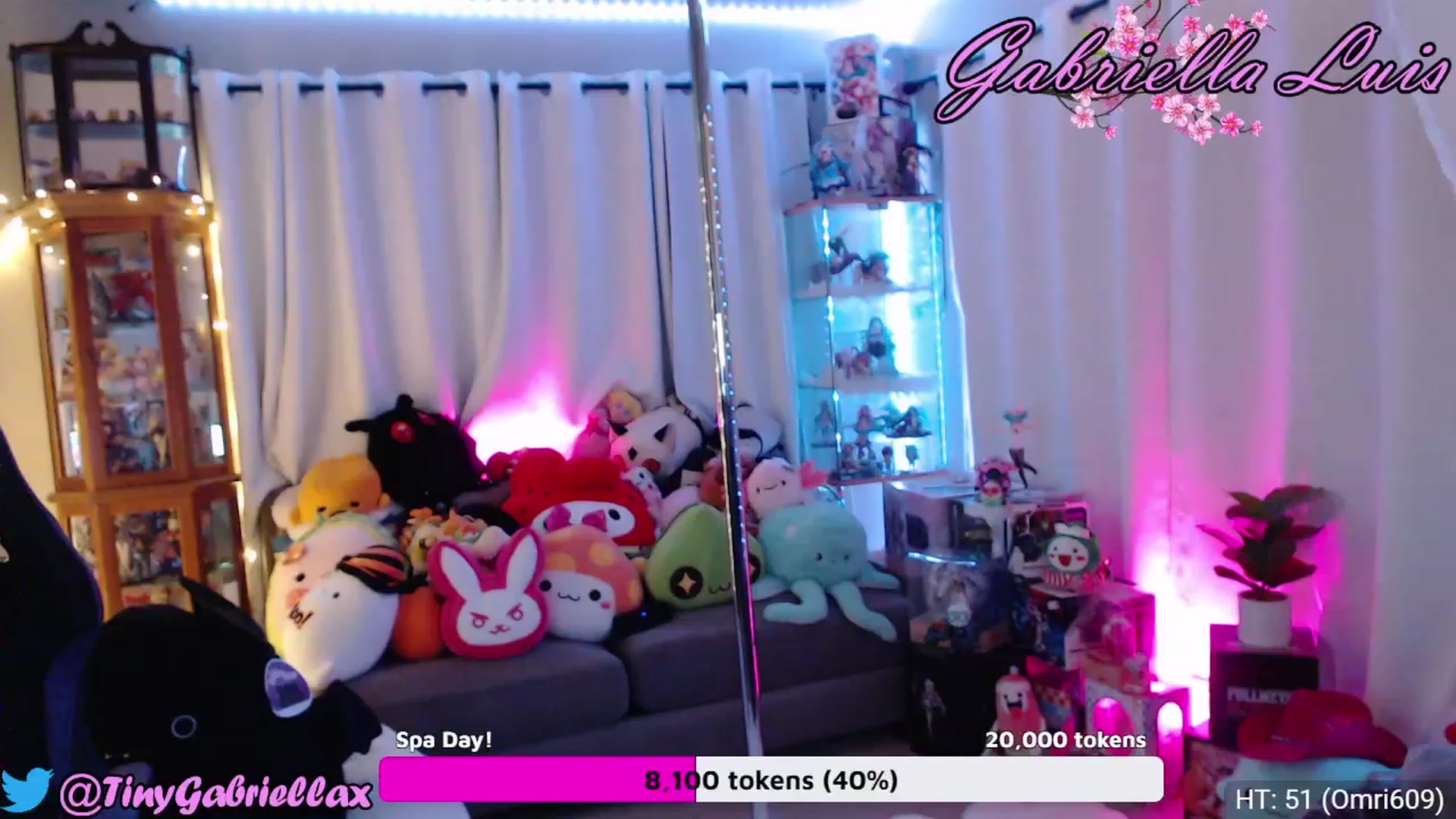 Gallery image thumbnail from GabriellaLuis's myfreecams stream on, 08/12/2023, 05:34 image 3 of 20