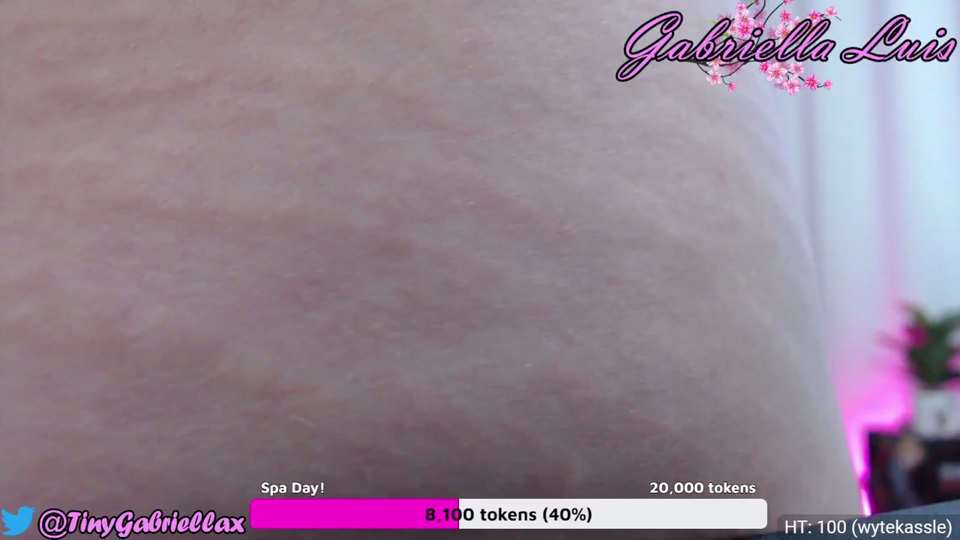Gallery image thumbnail from GabriellaLuis's myfreecams stream on, 09/11/2023, 05:08 image 8 of 20