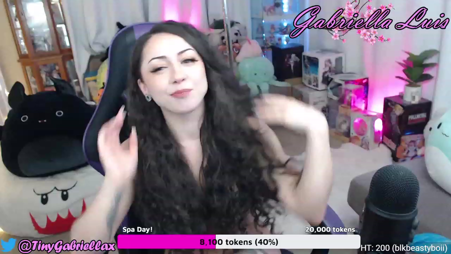 Gallery image thumbnail from GabriellaLuis's myfreecams stream on, 09/11/2023, 06:09 image 2 of 20