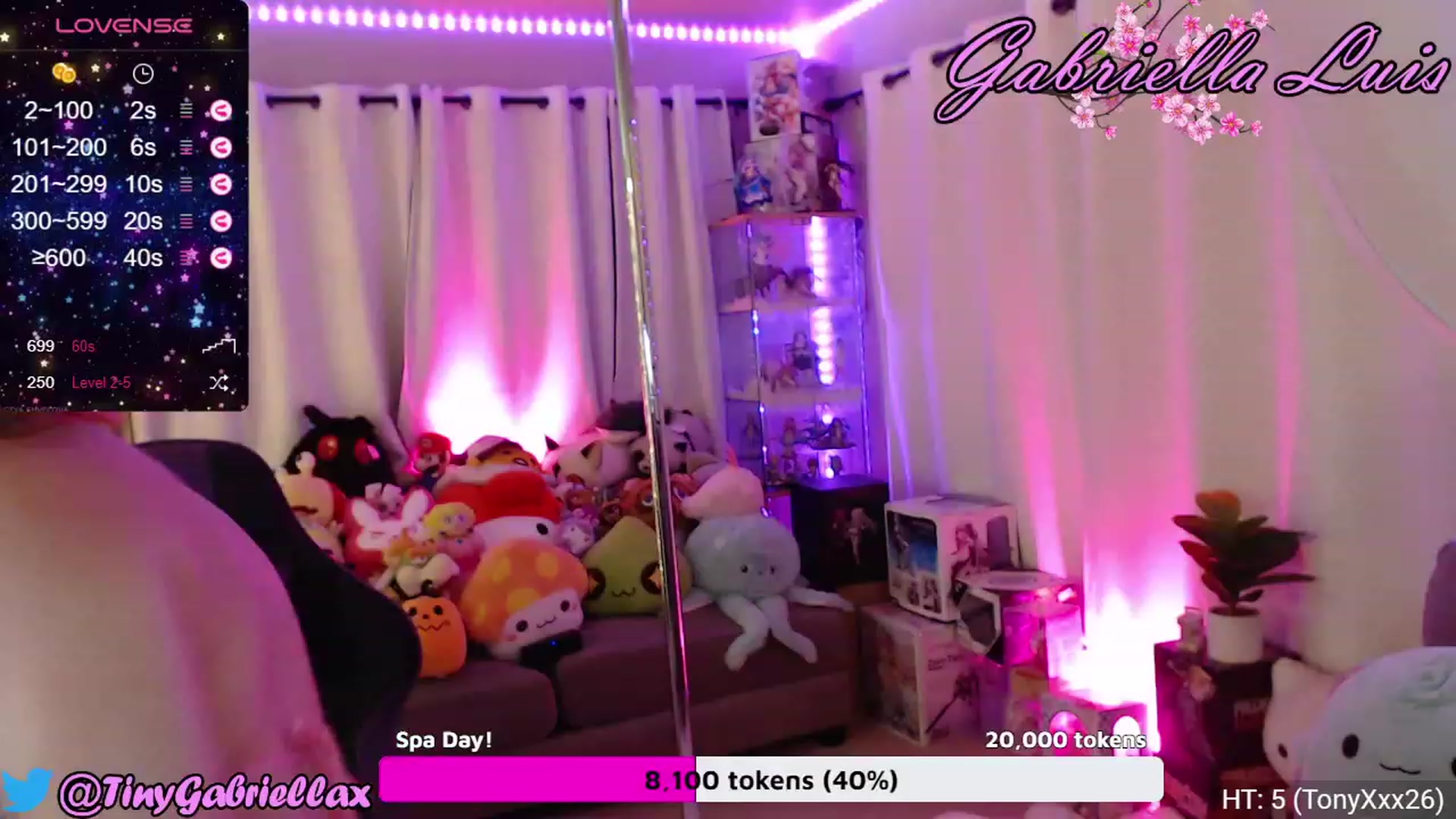 Gallery image thumbnail from GabriellaLuis's myfreecams stream on, 09/16/2023, 03:29 image 17 of 20