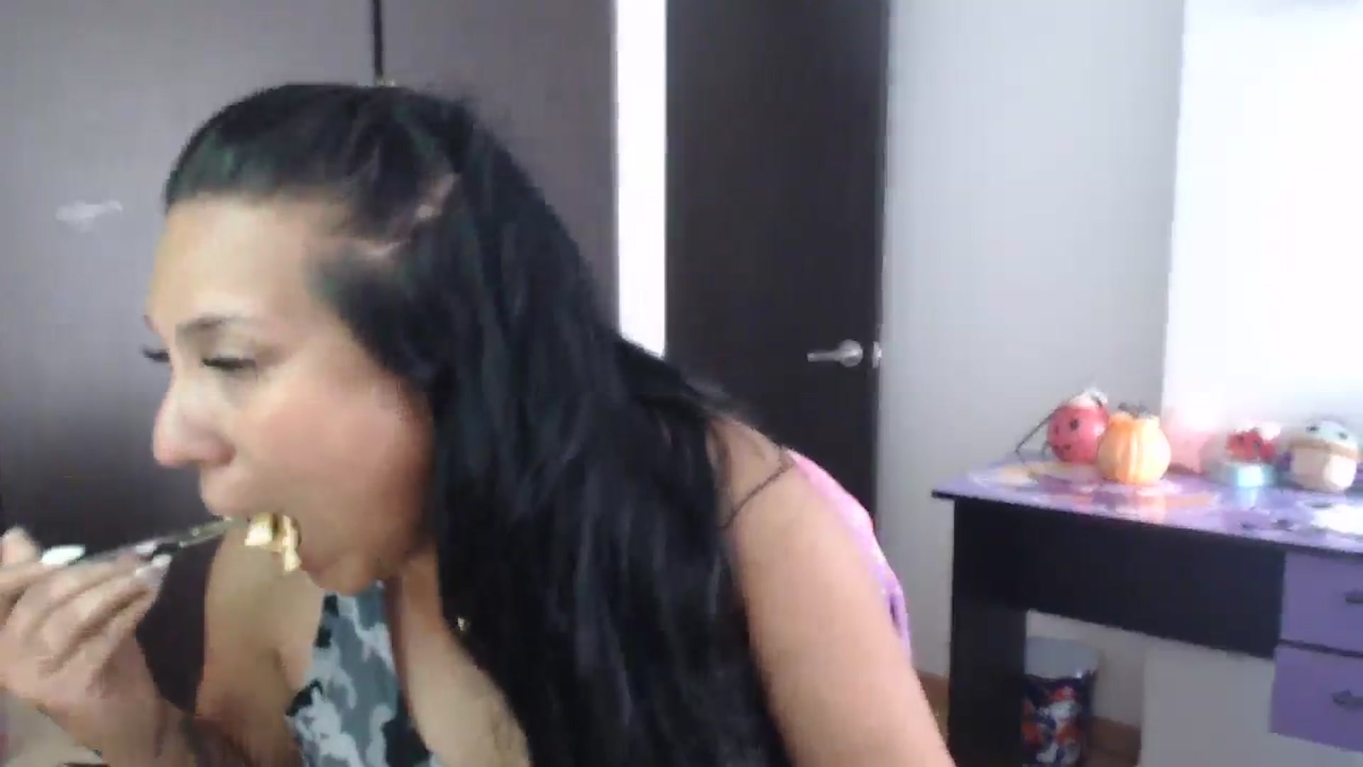 Gallery image thumbnail from Gaby_blue's myfreecams stream on, 07/23/2025, 15:01 image 13 of 20